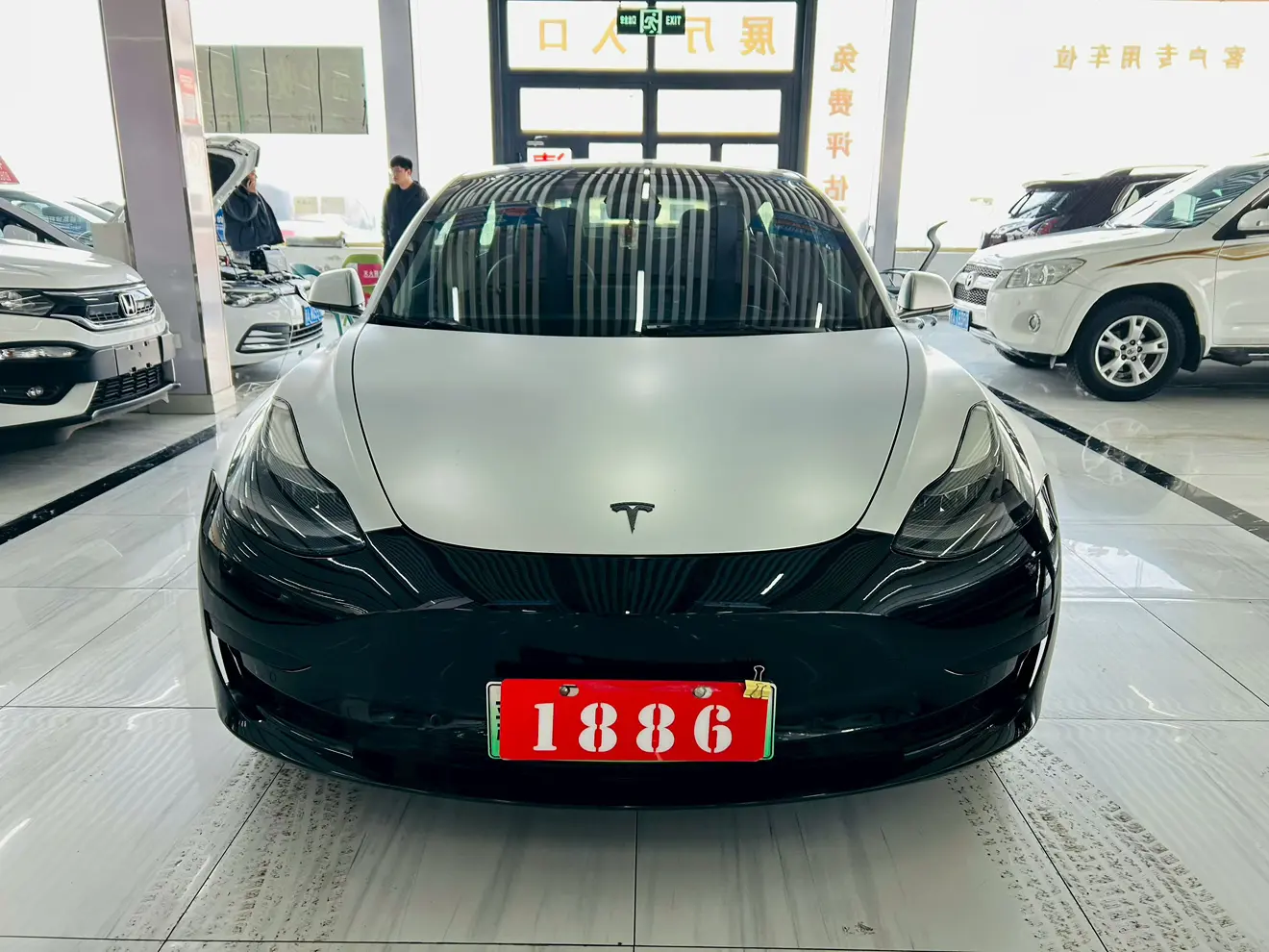 Tesla Model 3  из Китая