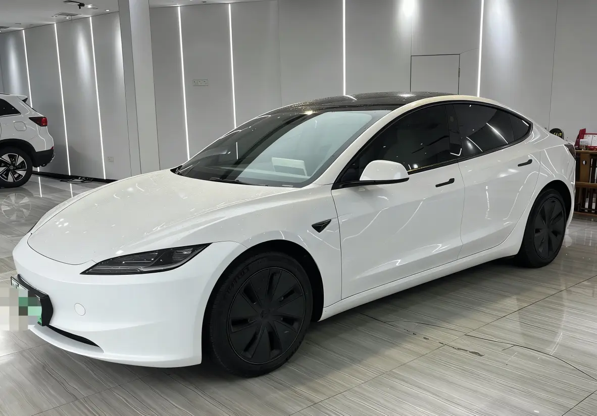 Tesla Model 3  из Китая