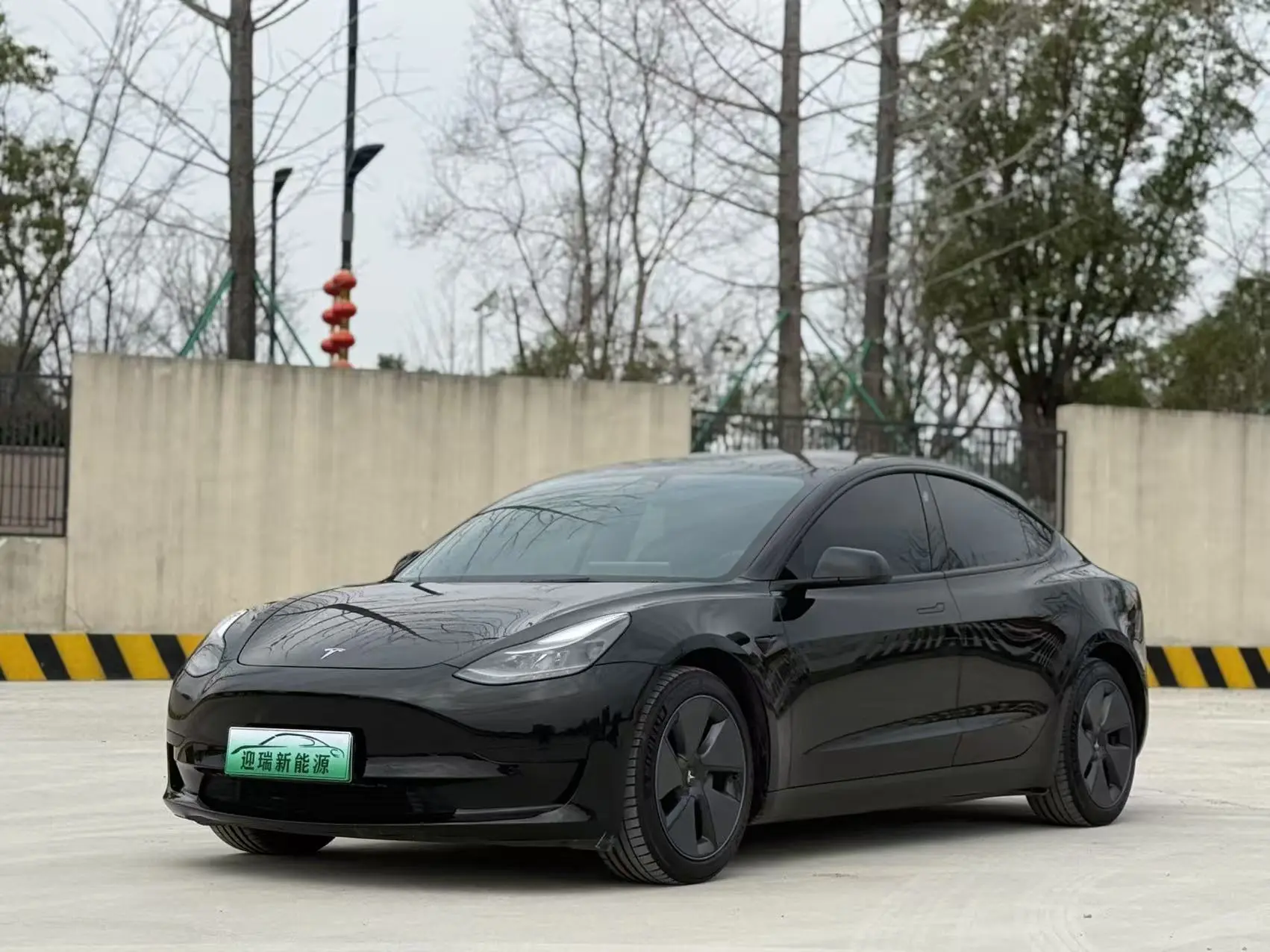 Tesla Model 3  из Китая