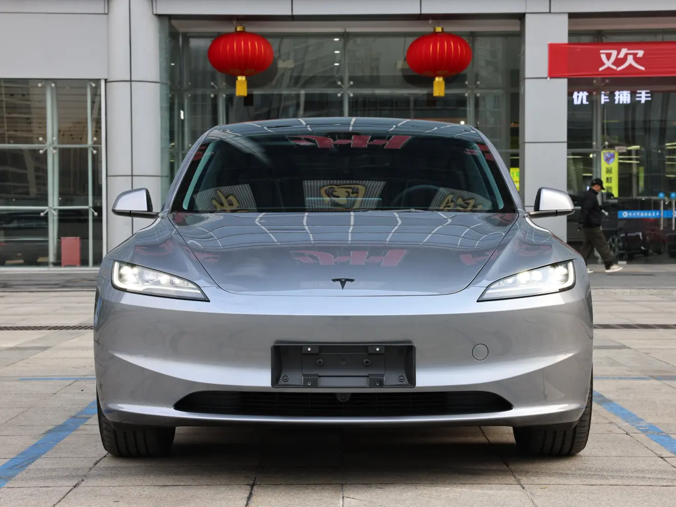 Tesla Model 3  из Китая