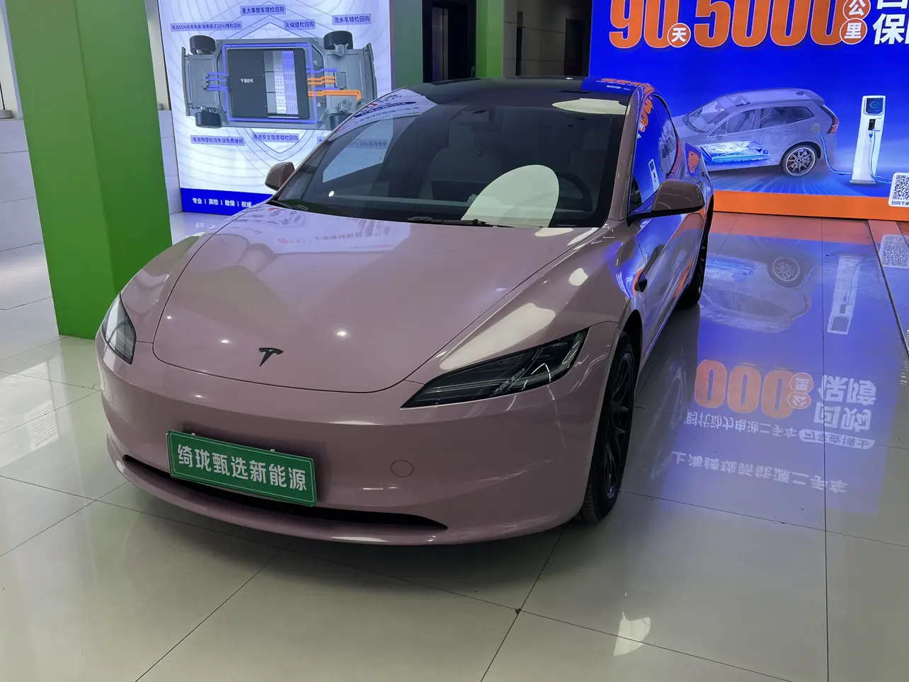 Tesla Model 3  из Китая