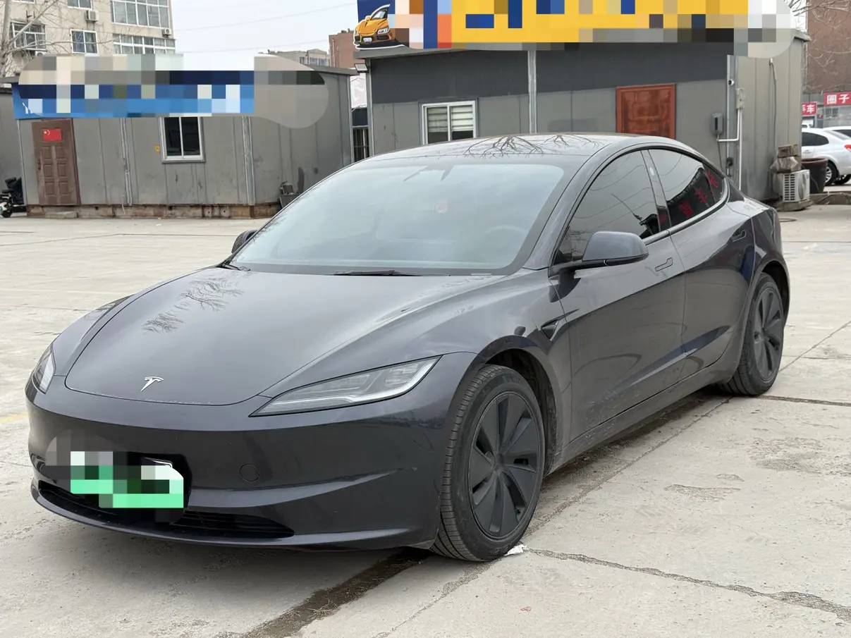 Tesla Model 3  из Китая