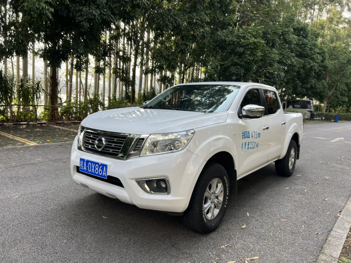 Nissan Navara  из Китая