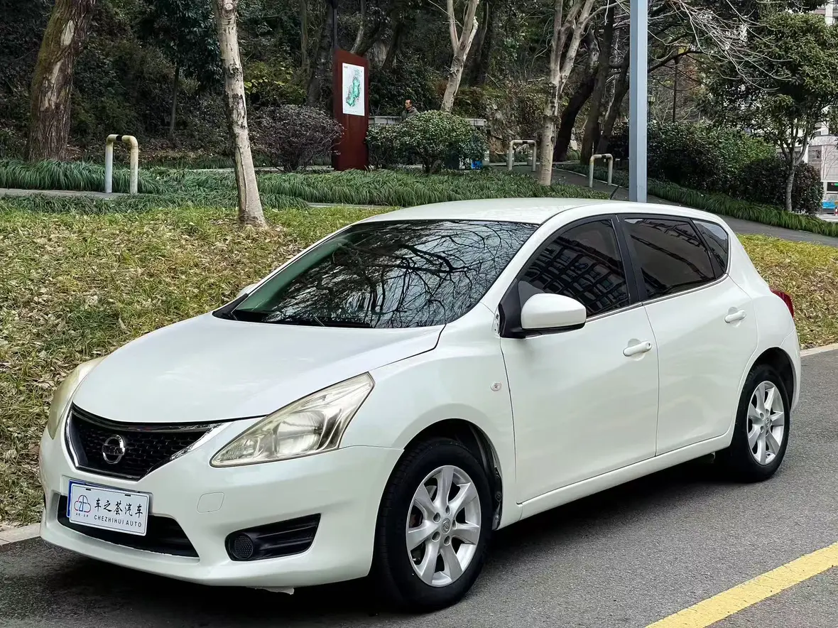 Nissan Tiida  из Китая