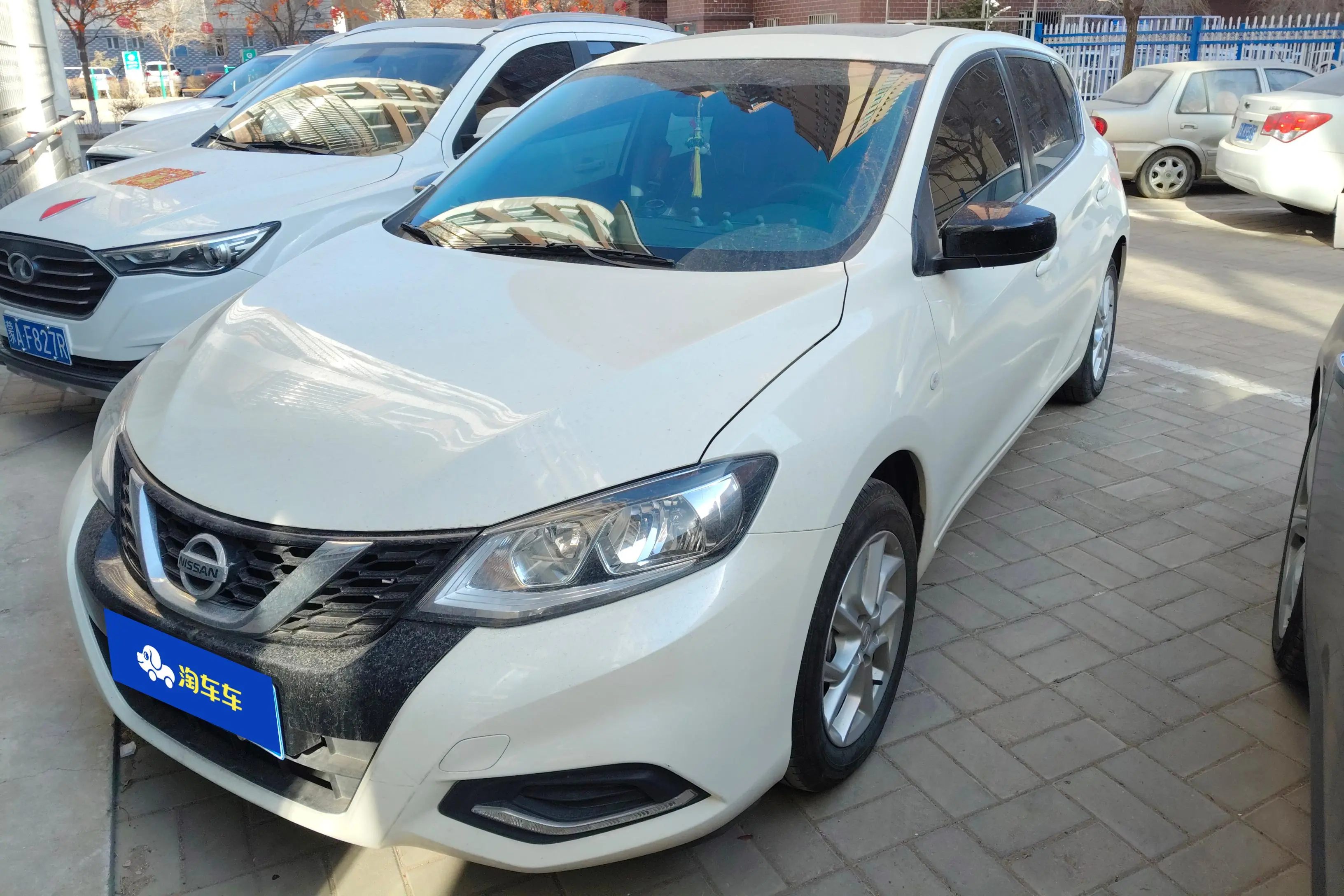 Nissan Tiida  из Китая