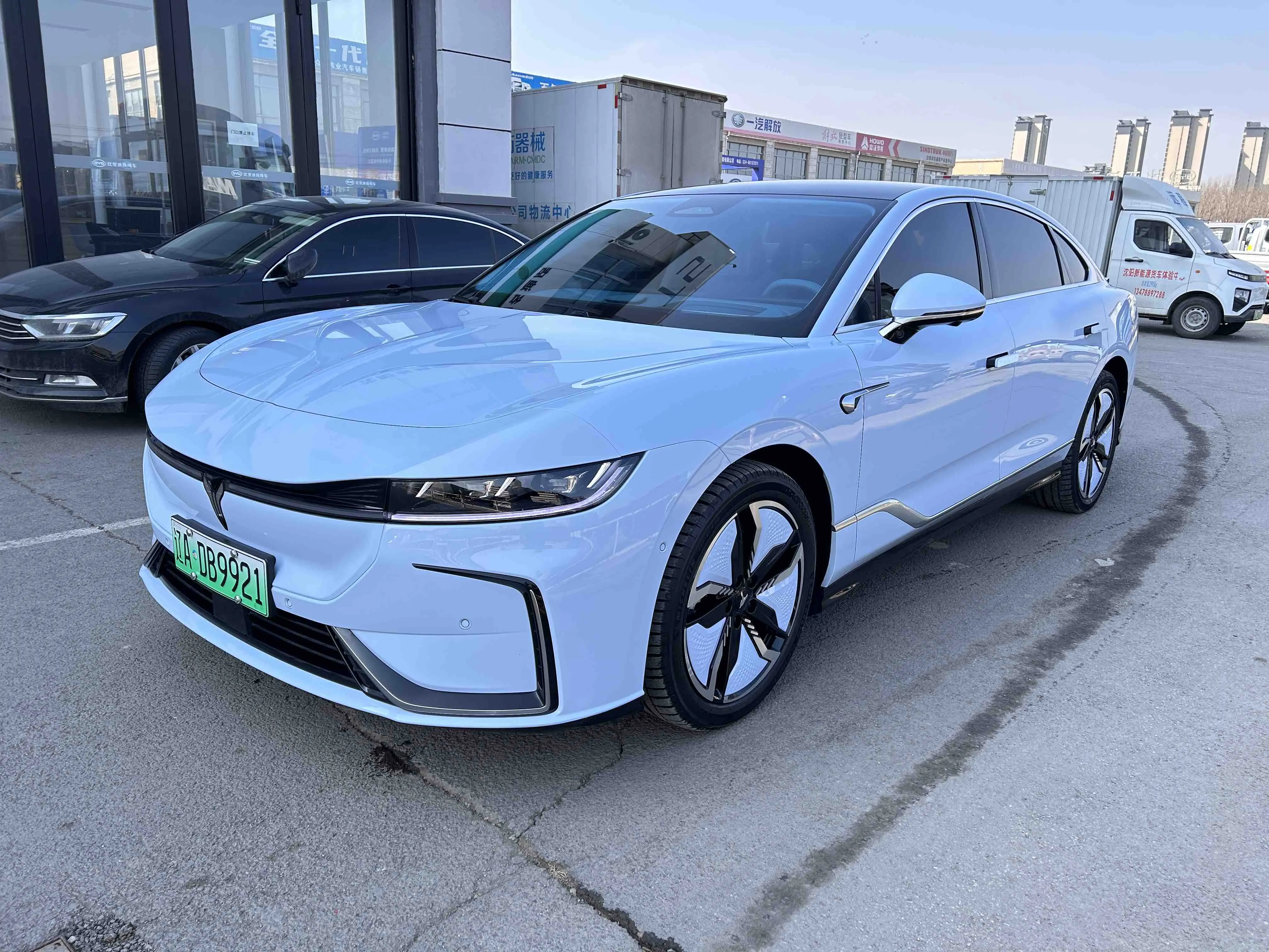 Voyah Passion EV
