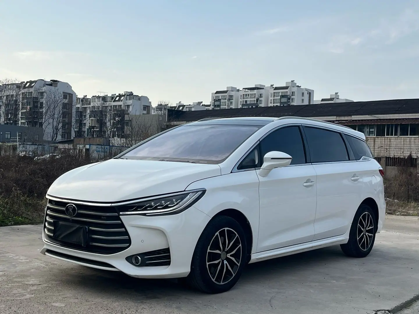 BYD Song MAX  из Китая