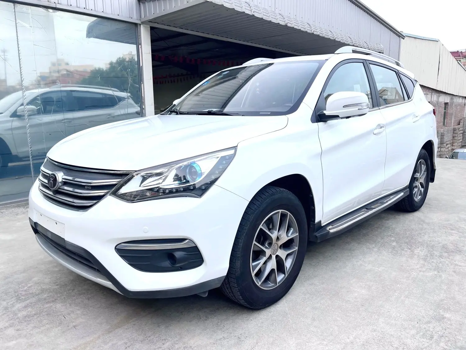 BYD Song