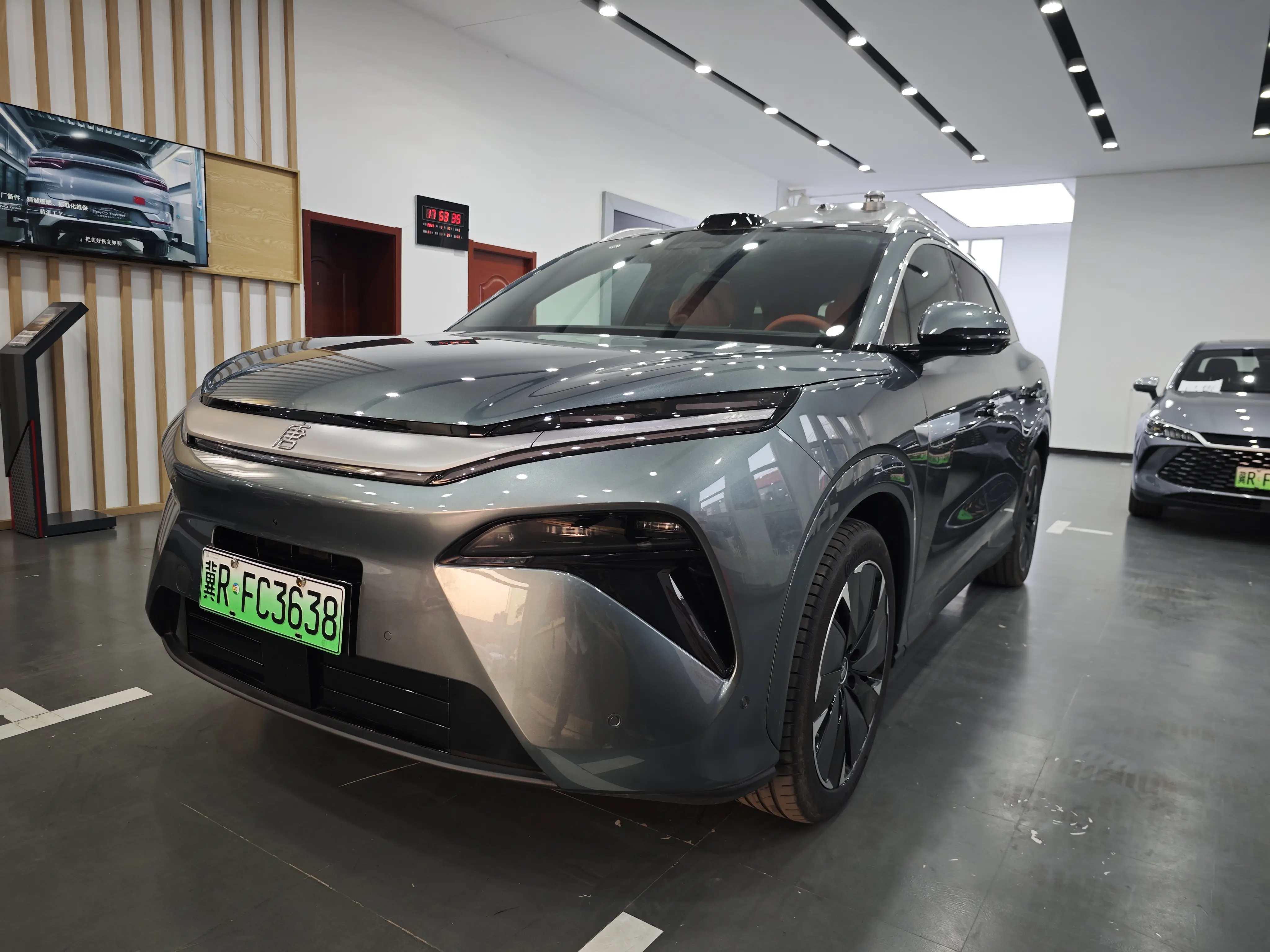 BYD Tang L DM  из Китая