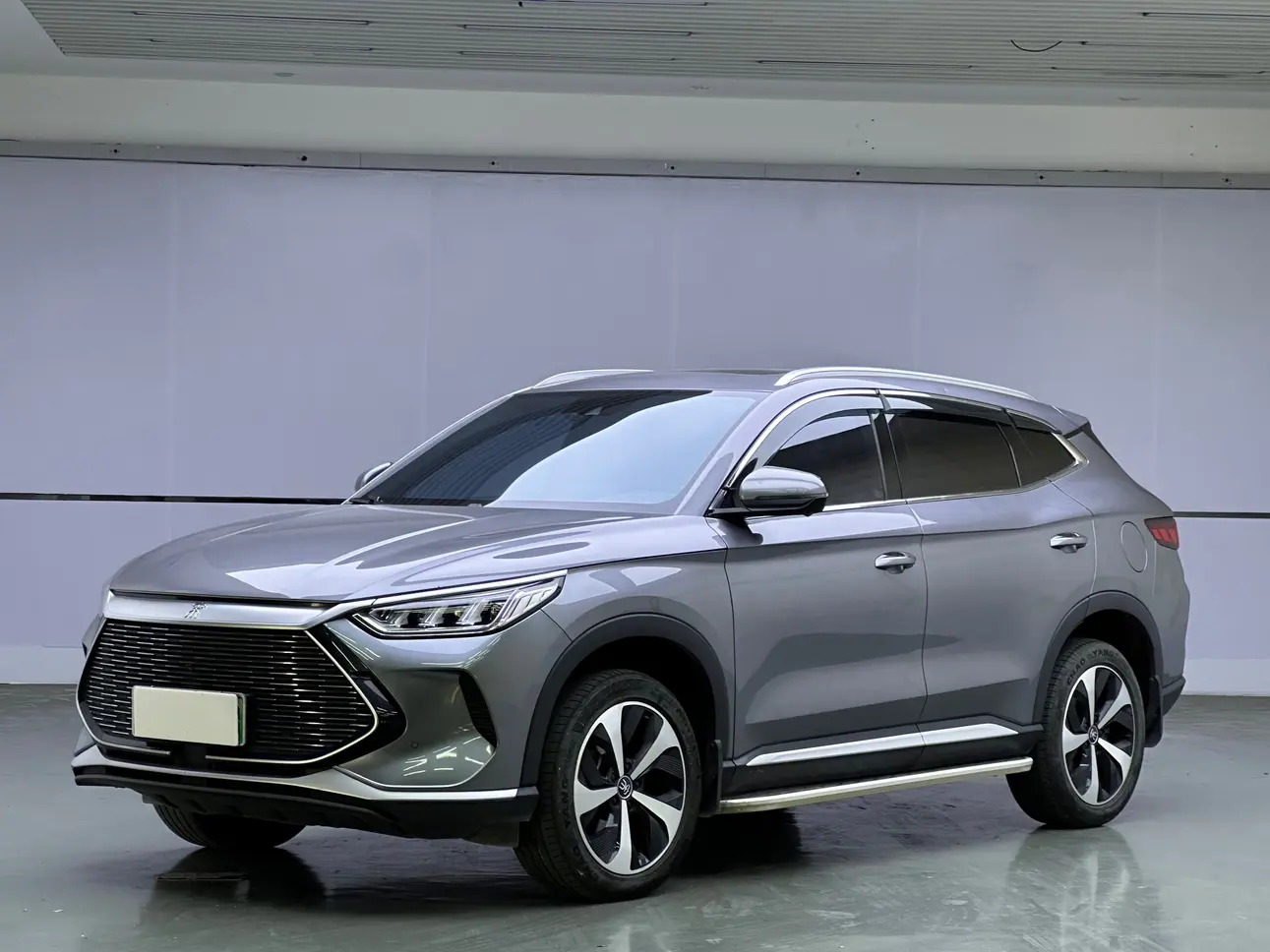 BYD Song PLUS DM  из Китая