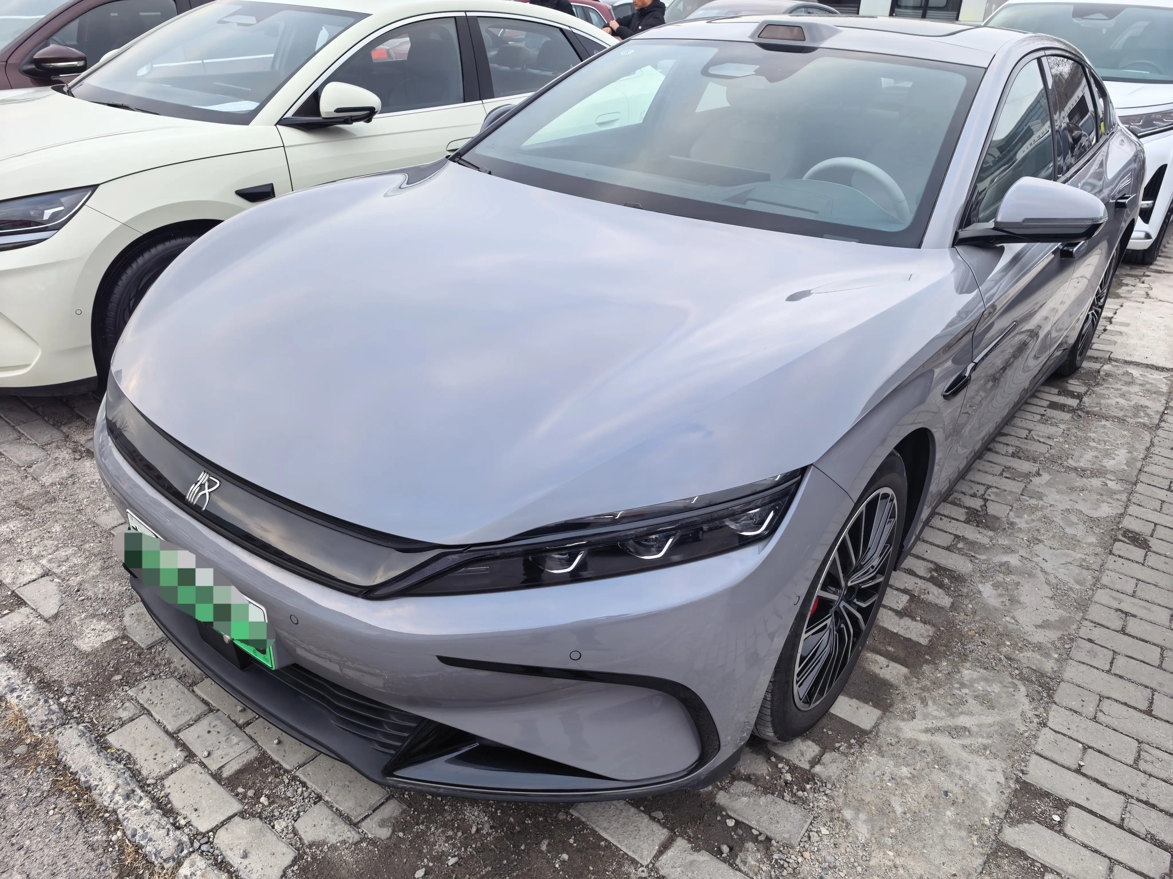 BYD Han EV