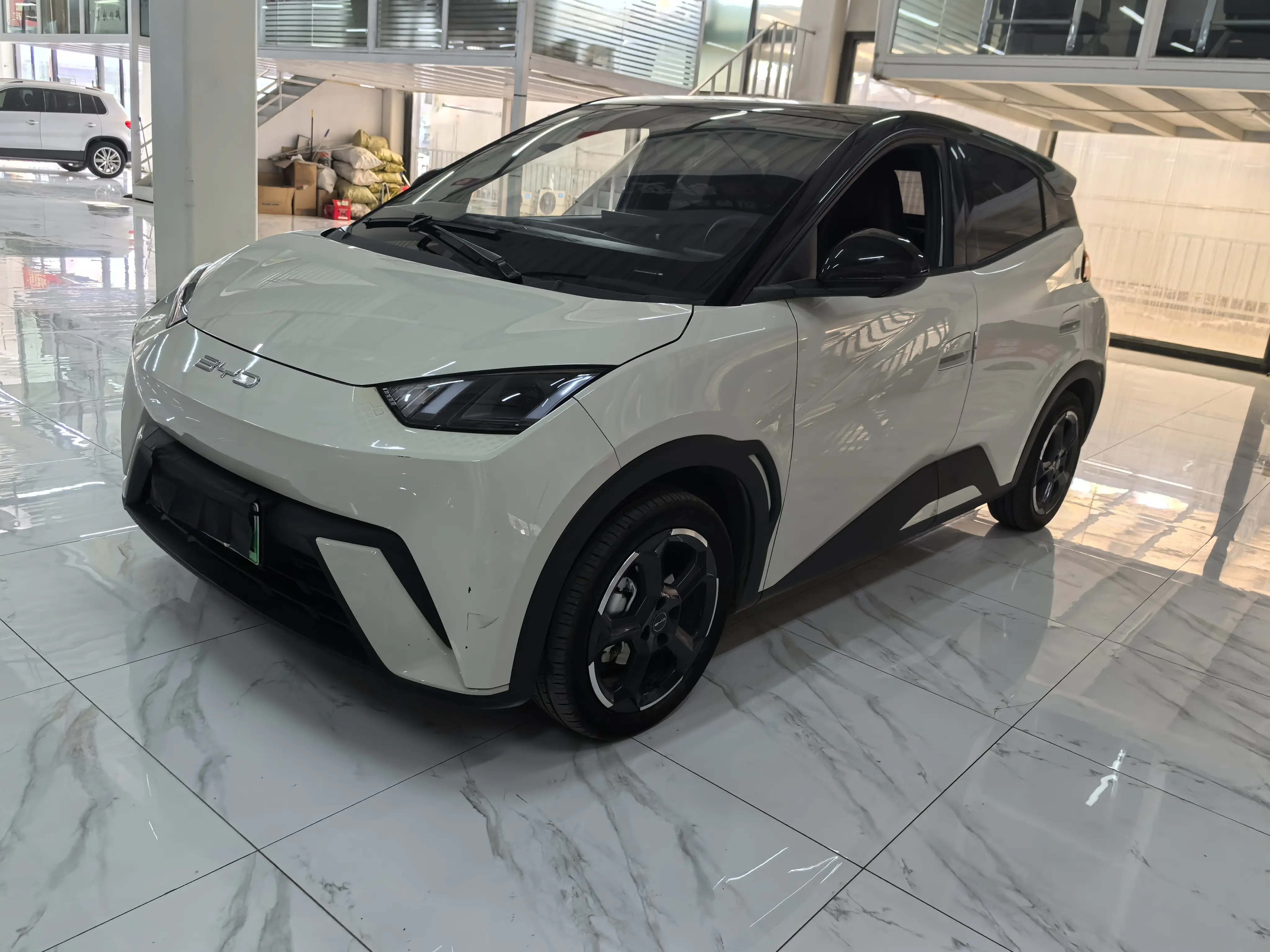 BYD Seagull  из Китая