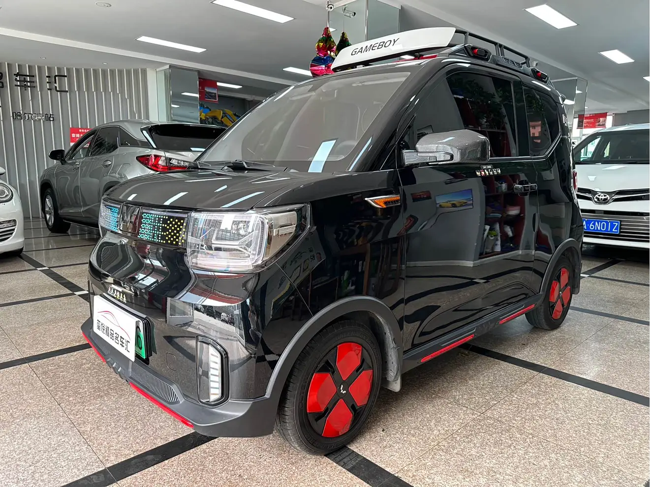 Wuling Hongguang MINIEV  из Китая