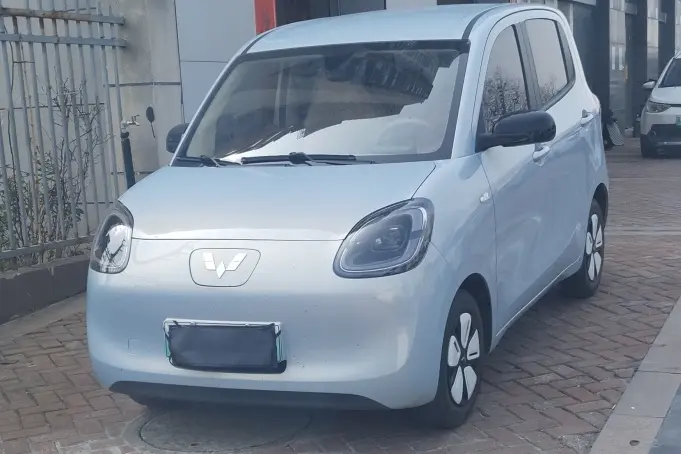 Wuling Hongguang MINIEV  из Китая