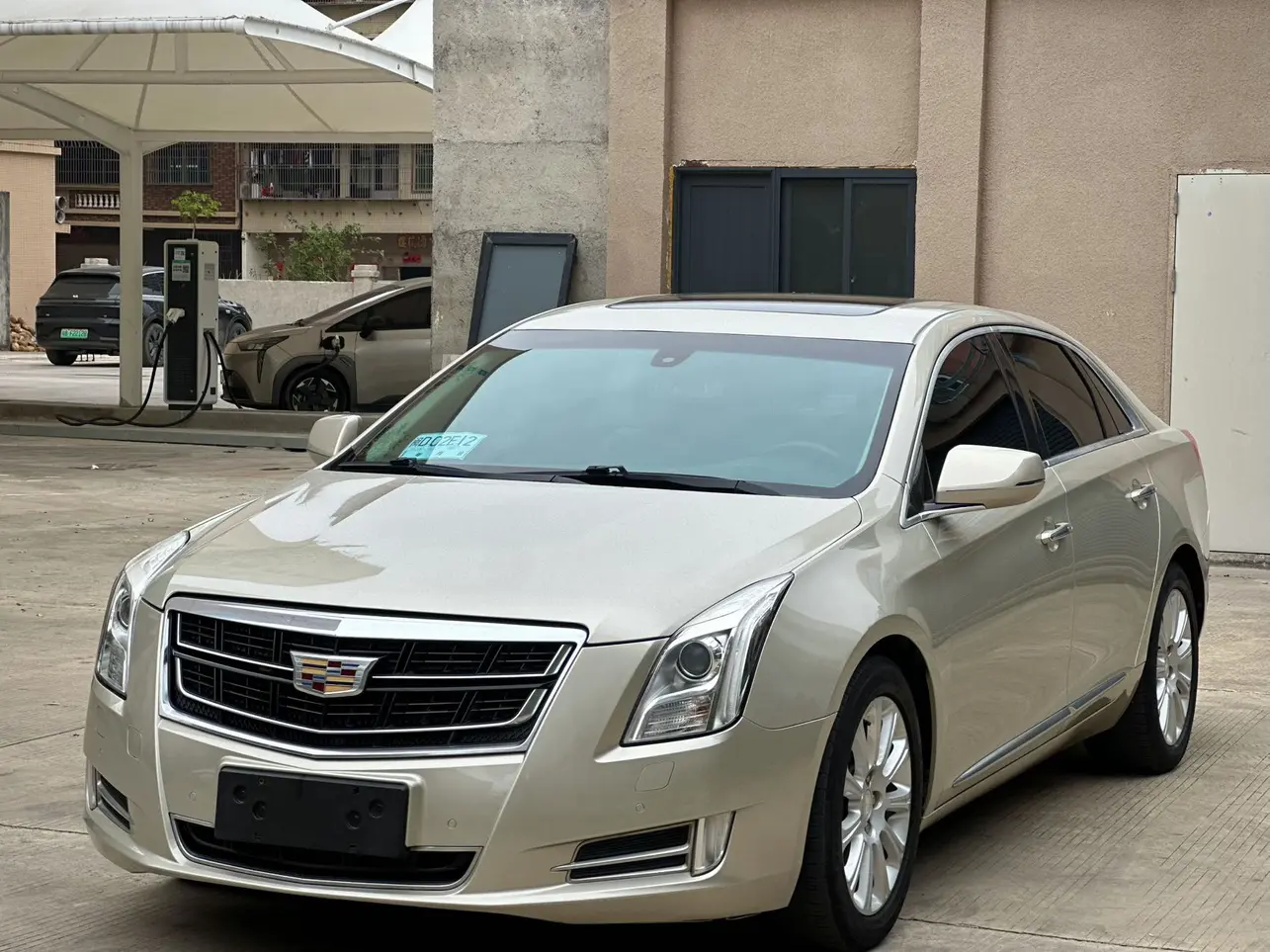 Cadillac XTS