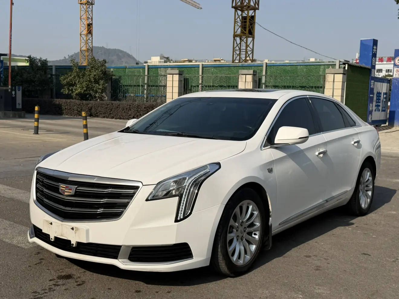 Cadillac XTS