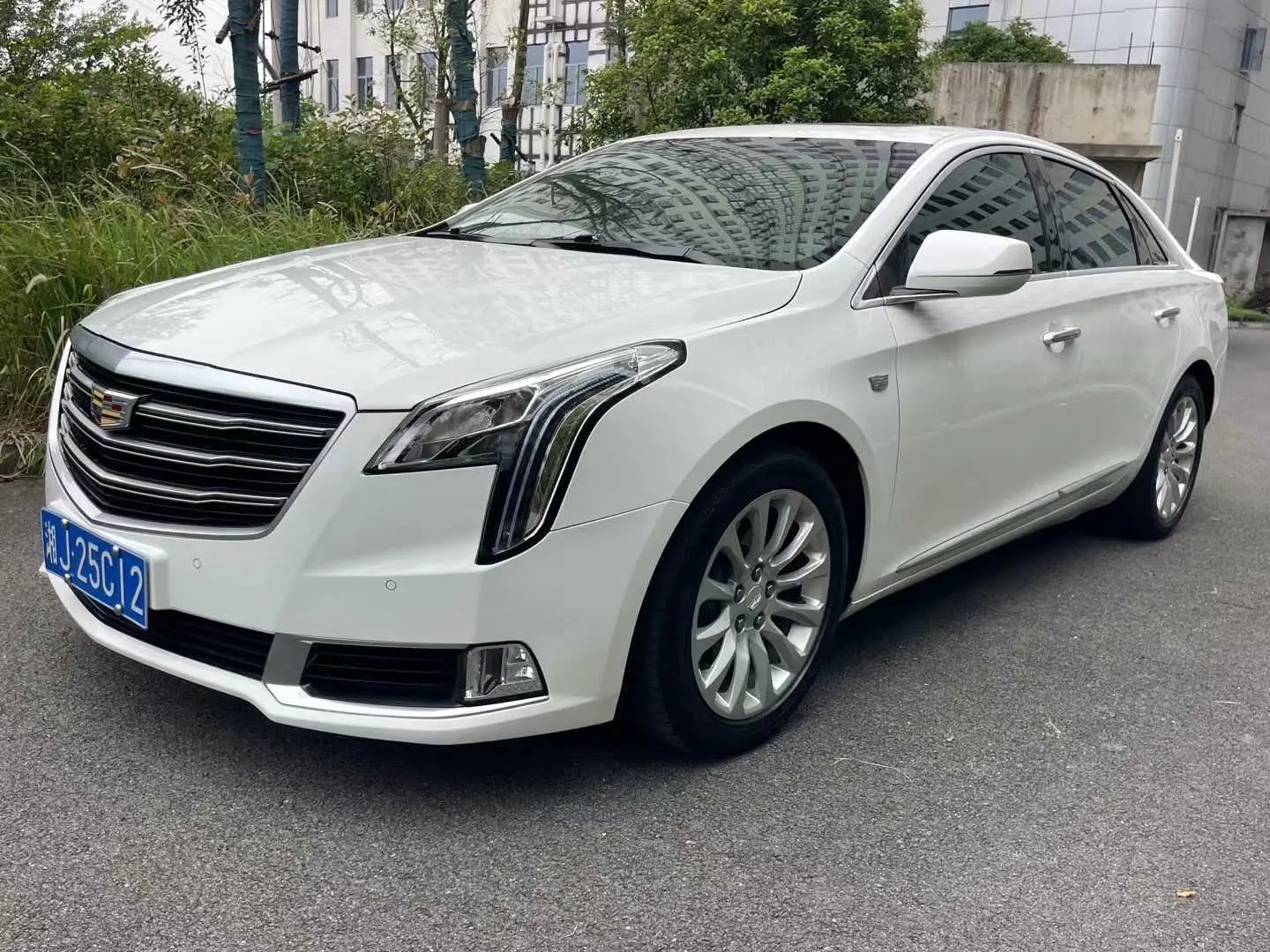 Cadillac XTS