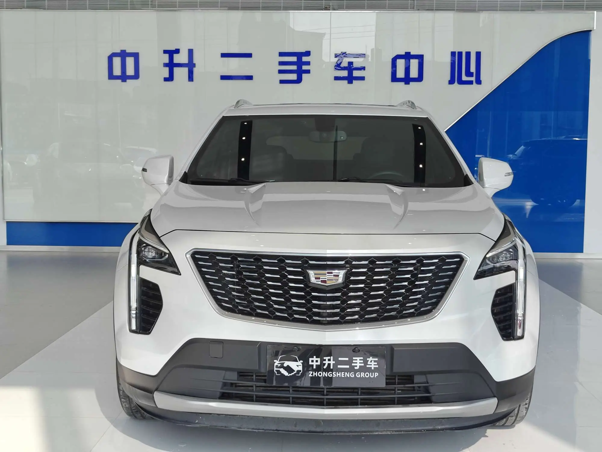 Cadillac XT4  из Китая
