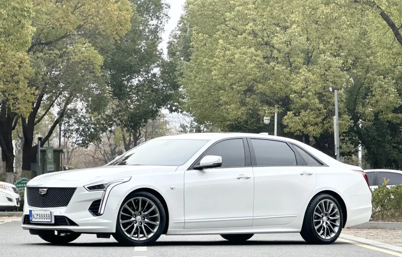 Cadillac CT6