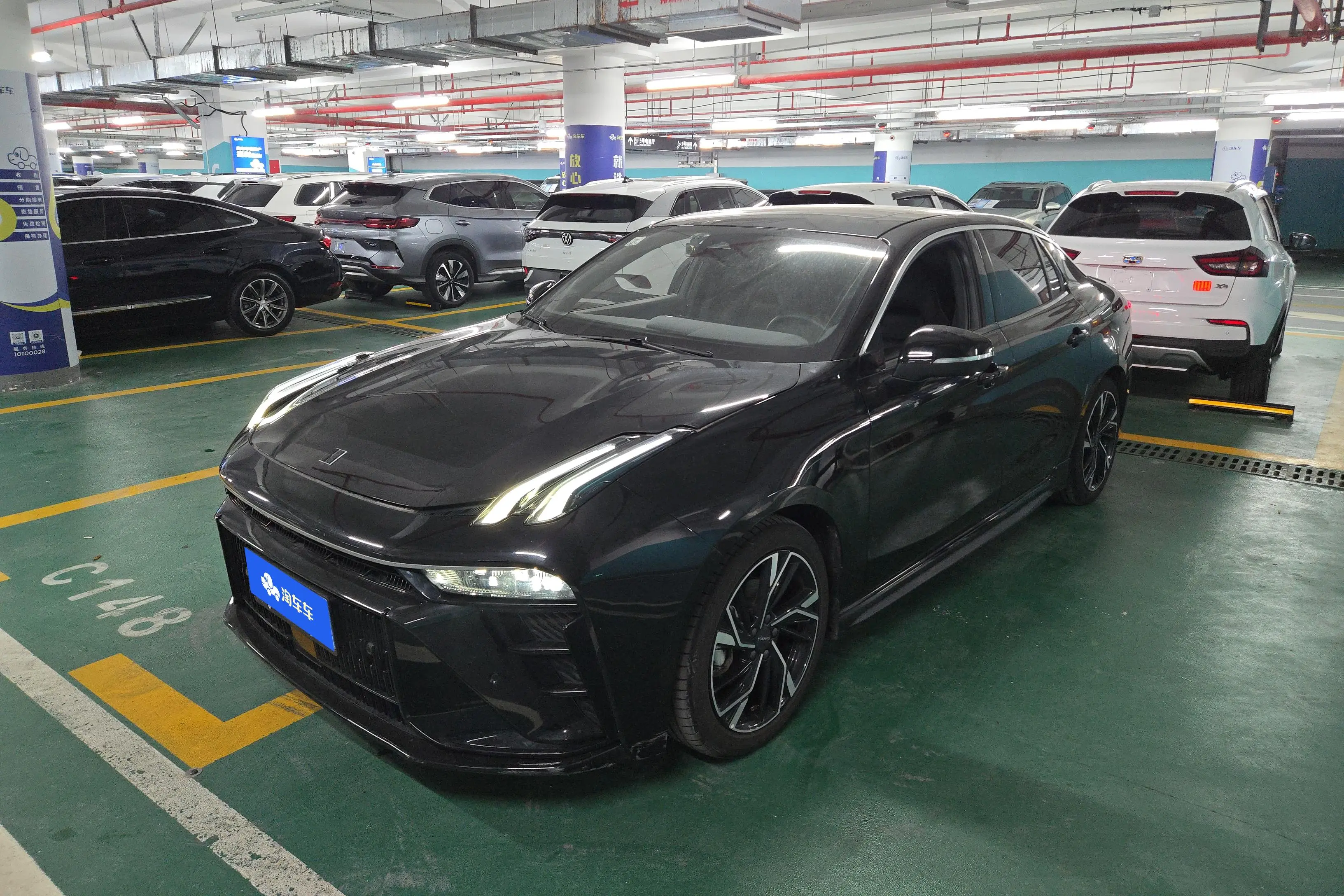 Lynk & Co 03