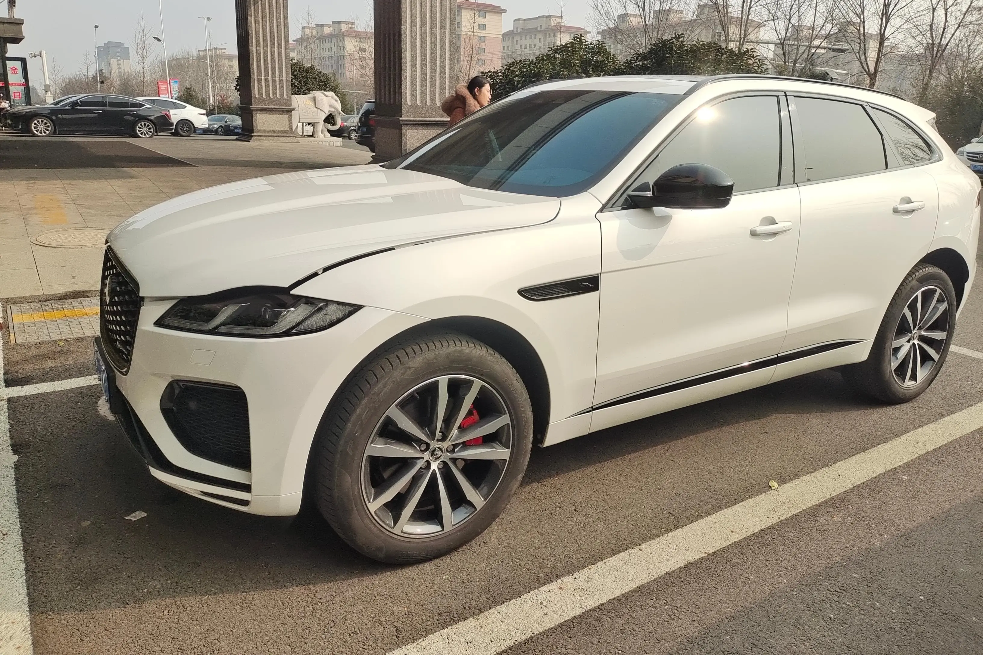 Jaguar F-PACE