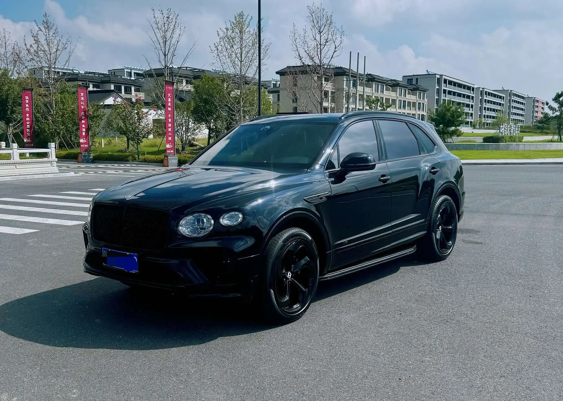 Bentley Bentayga  из Китая