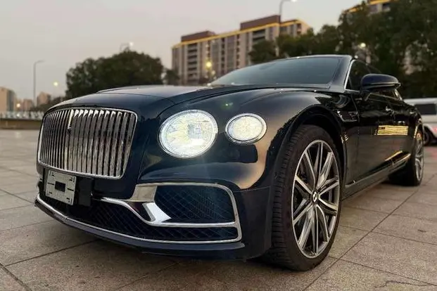 Bentley Galloping  из Китая