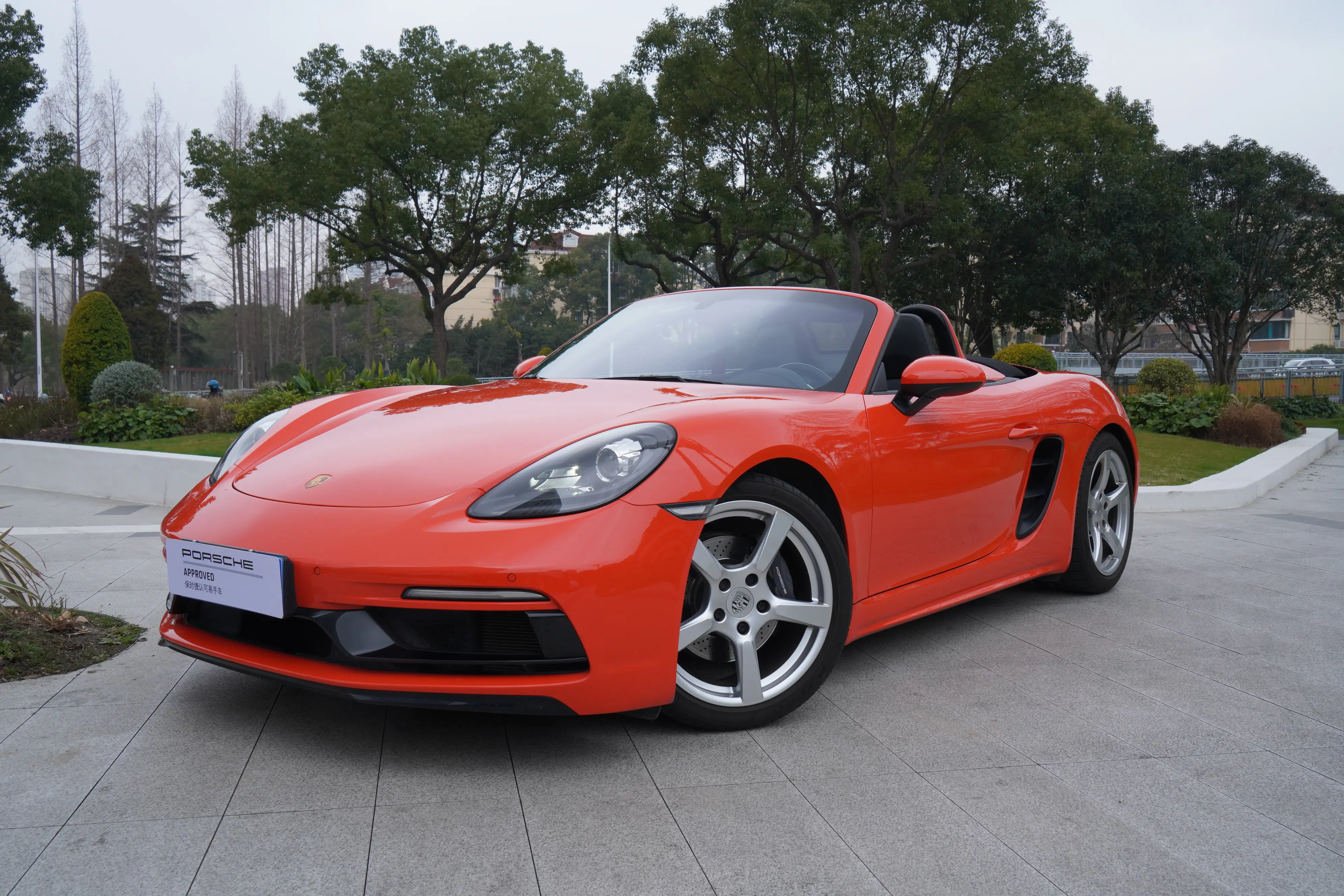 Porsche 718