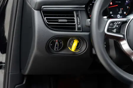 catalog-car-13