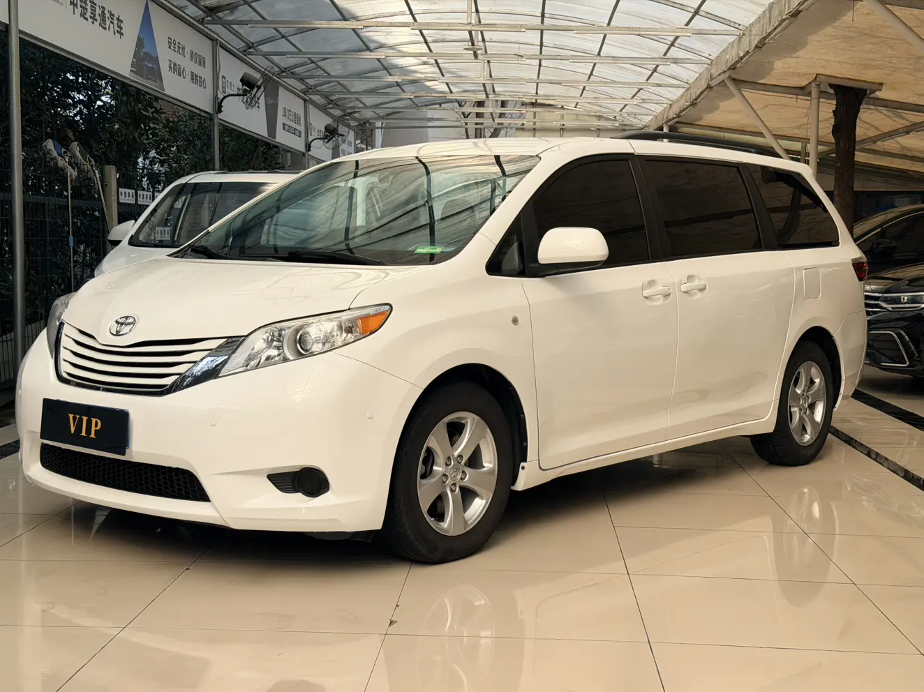 Toyota Sienna