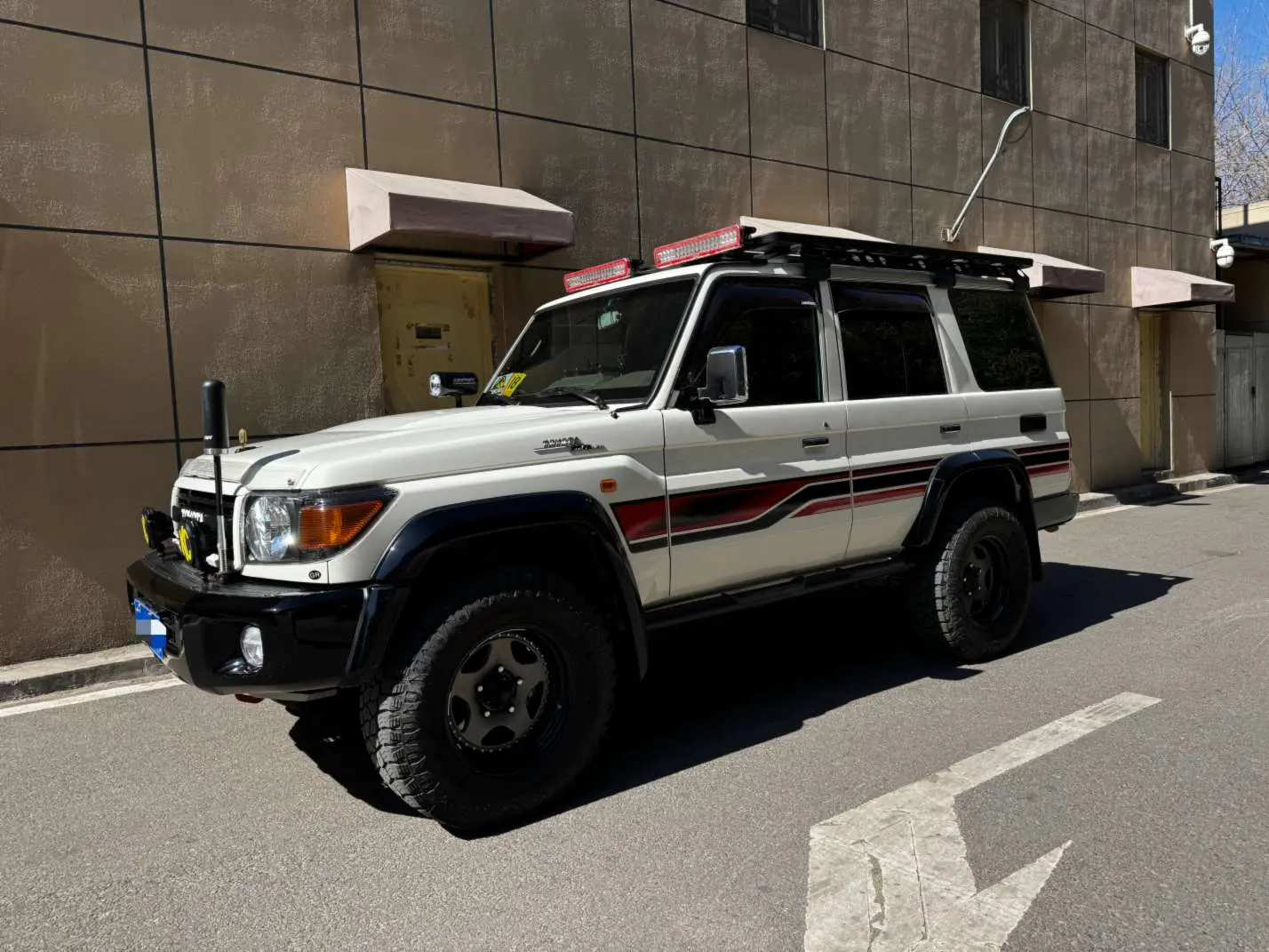 Toyota Land Cruiser