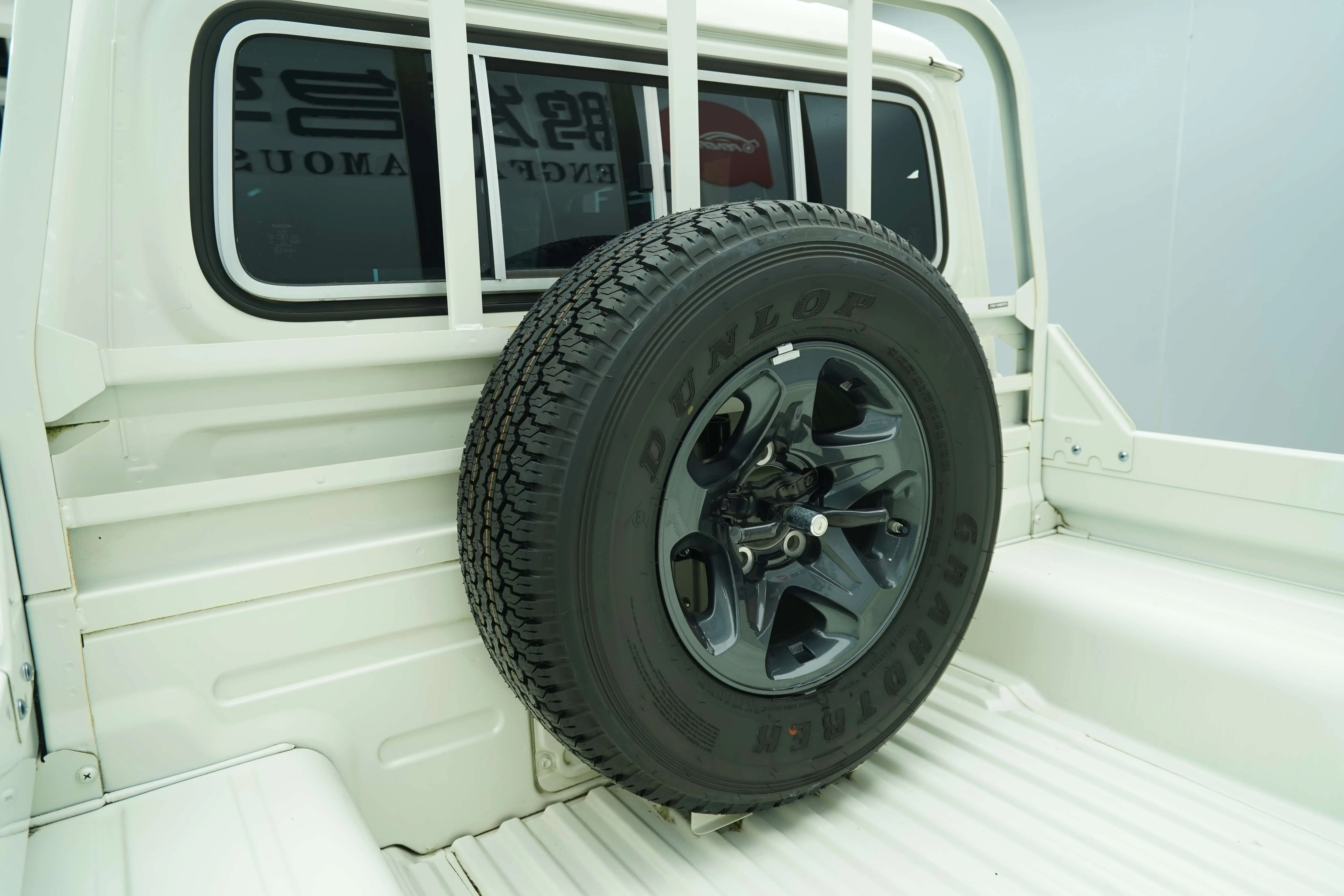 Toyota Land Cruiser 70 Series
