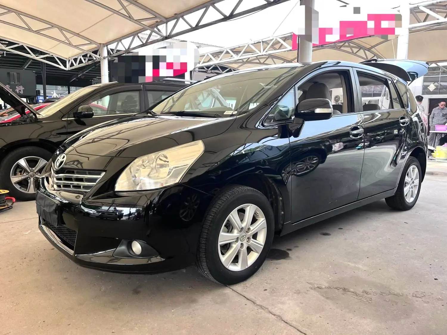 Toyota Verso / EZ  из Китая