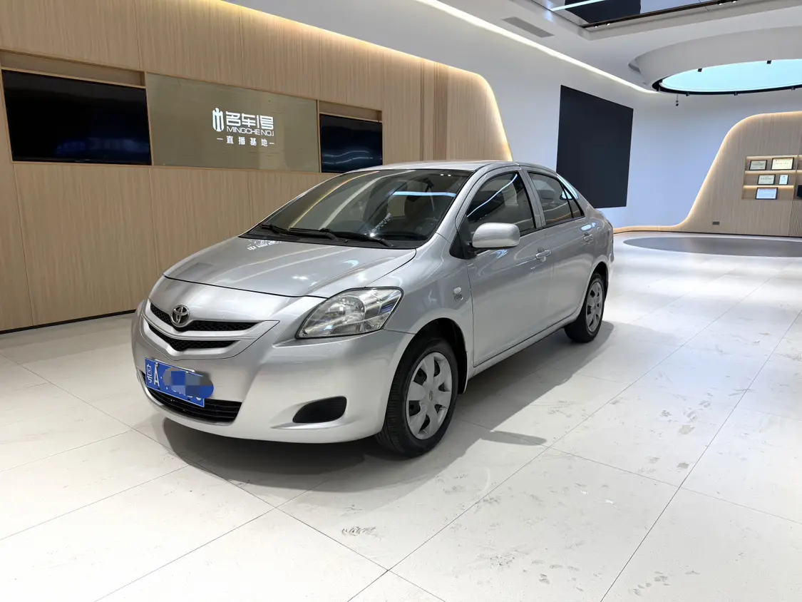 Toyota Vios  из Китая