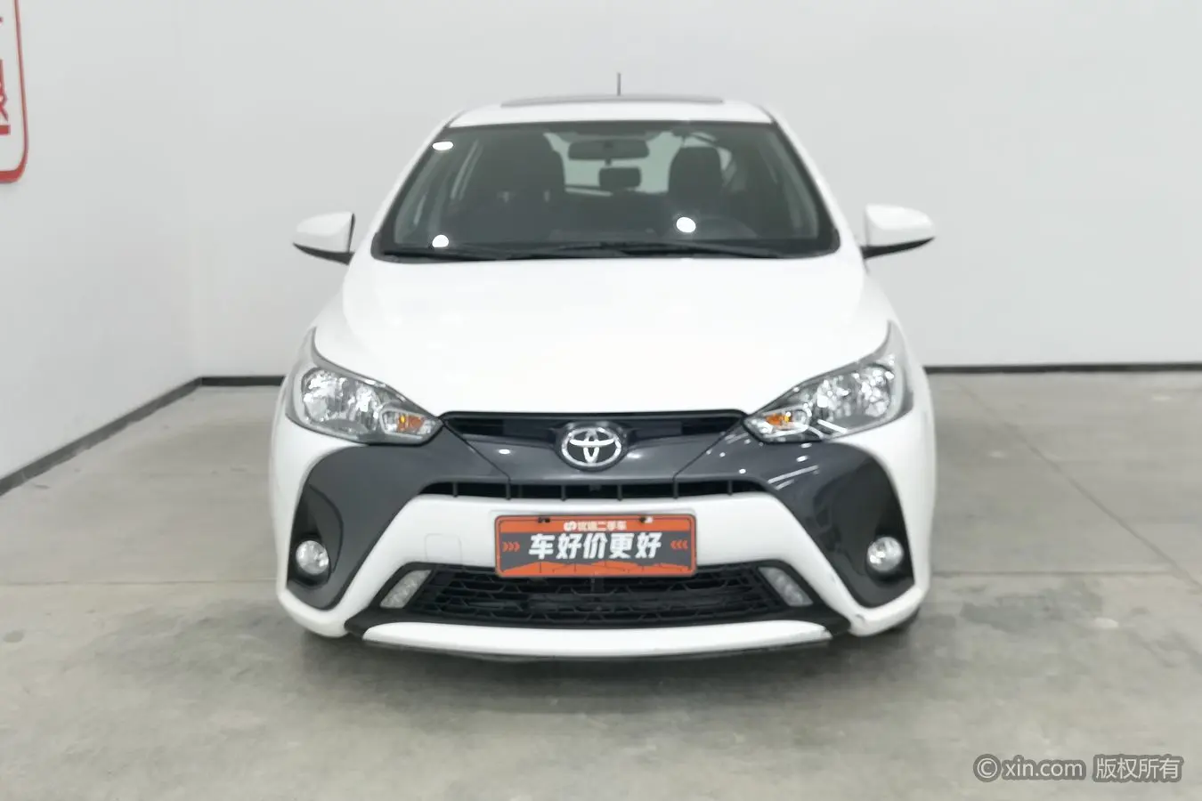 Toyota Yaris L  из Китая