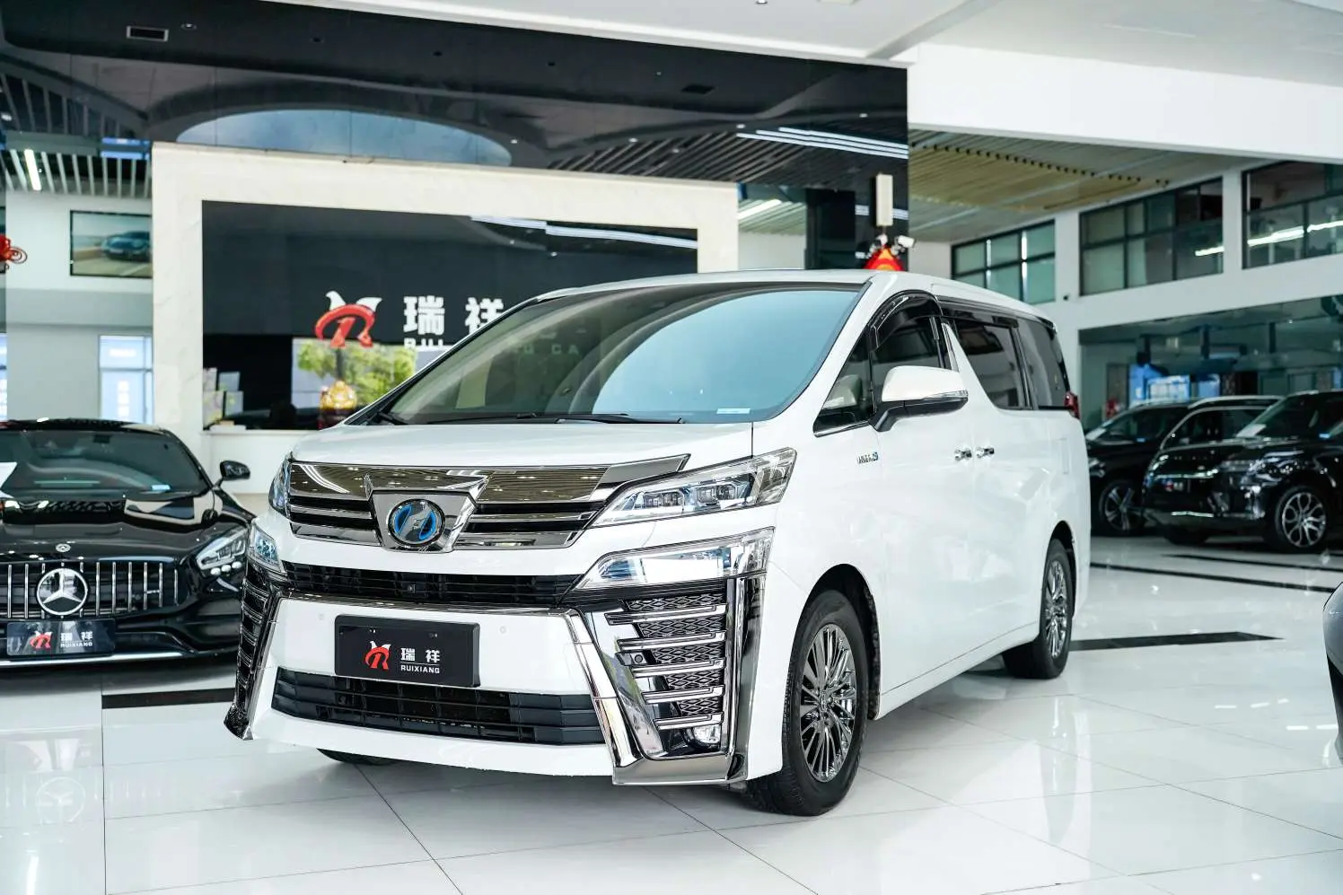 Toyota Crown Wellfire