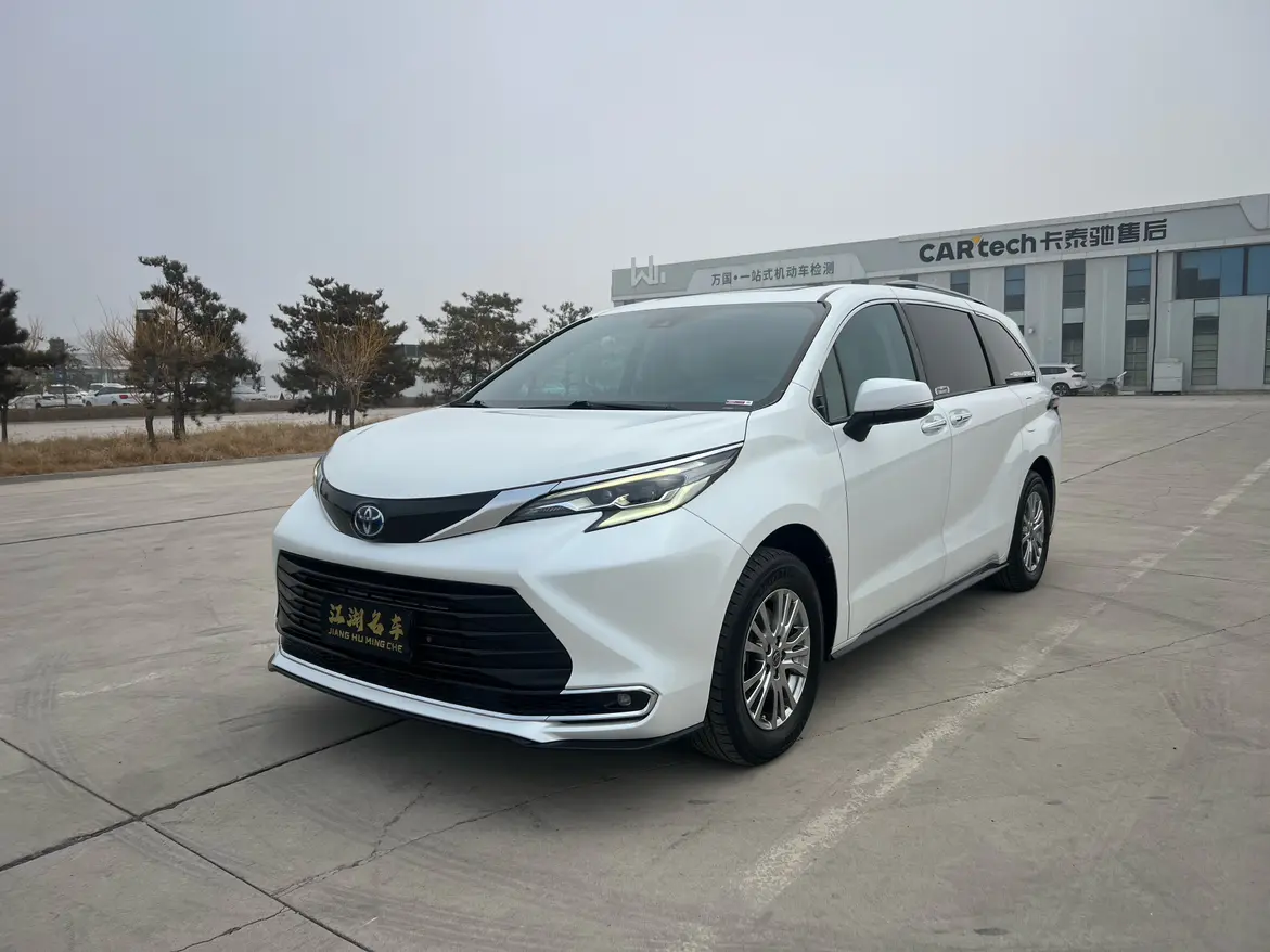 Toyota Sienna  из Китая
