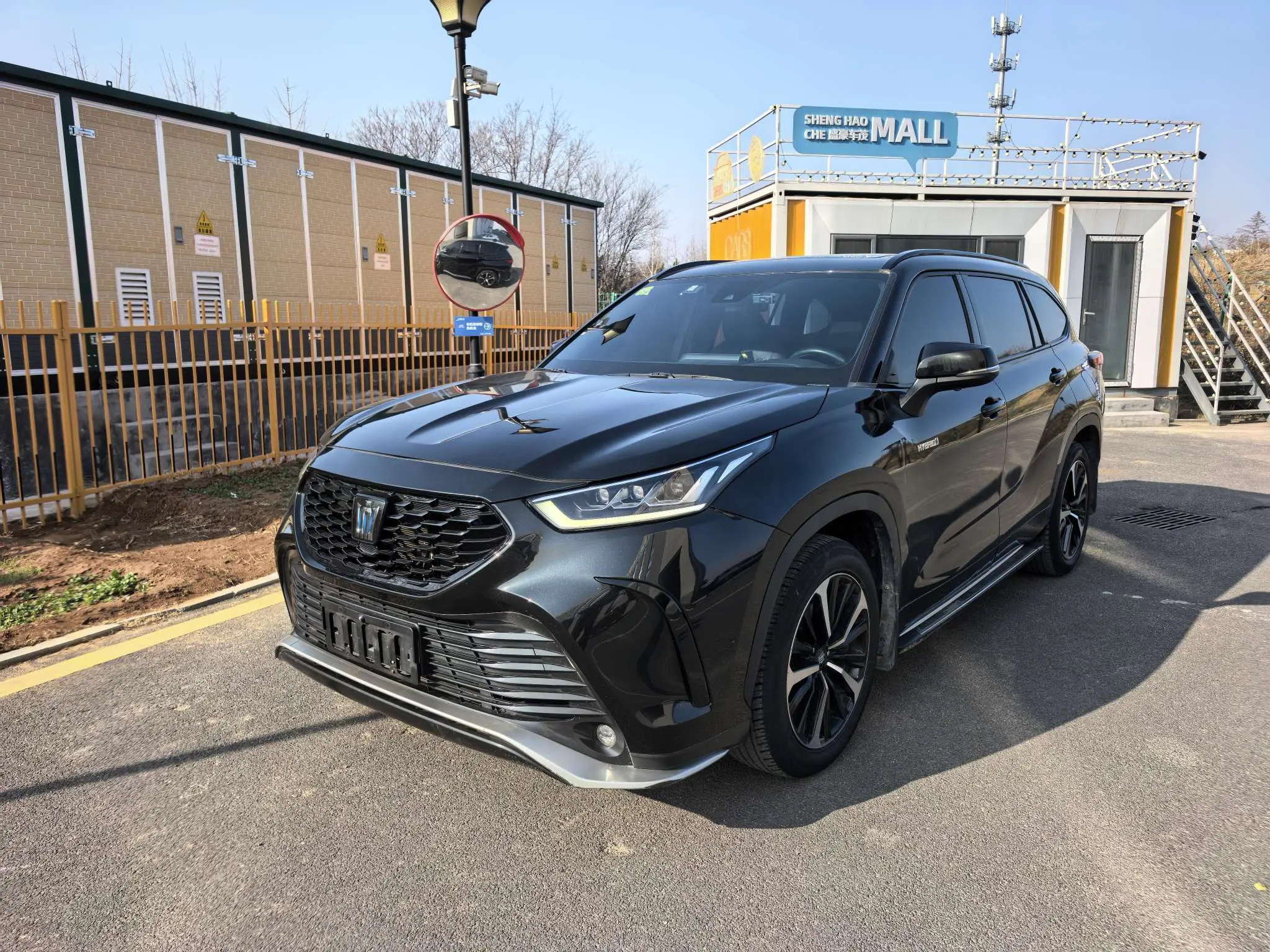 Toyota Crown Kluger