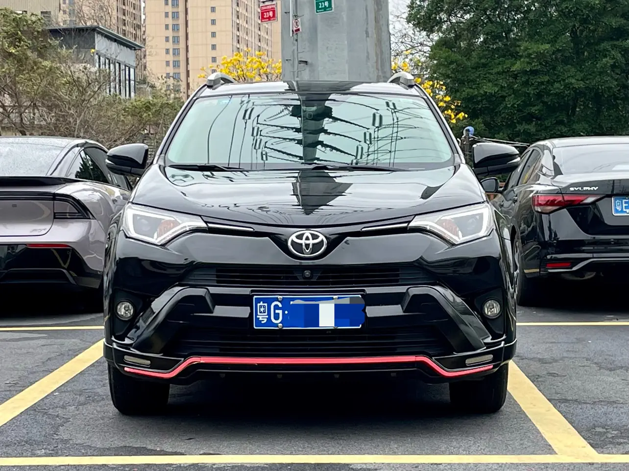 Toyota RAV4  из Китая