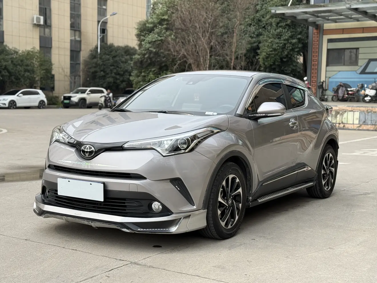 Toyota C-HR Hybrid