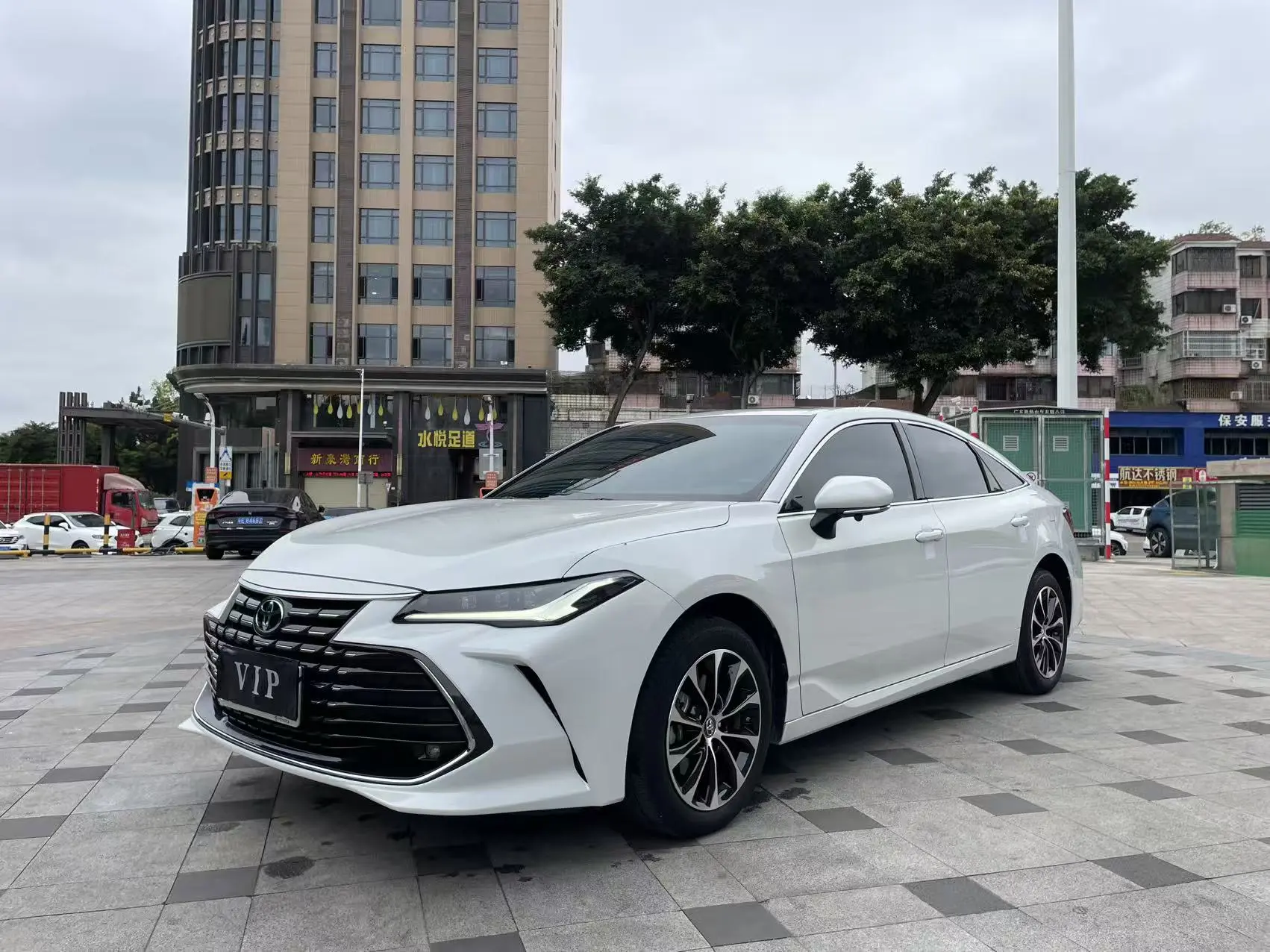 Toyota Avalon