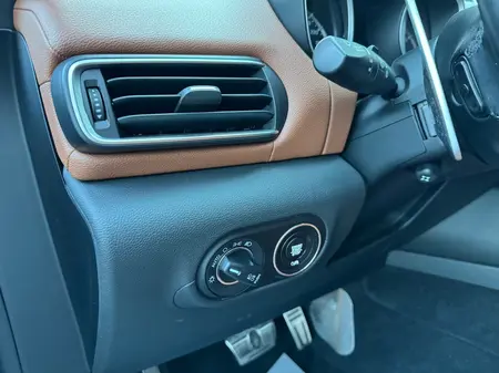 catalog-car-25