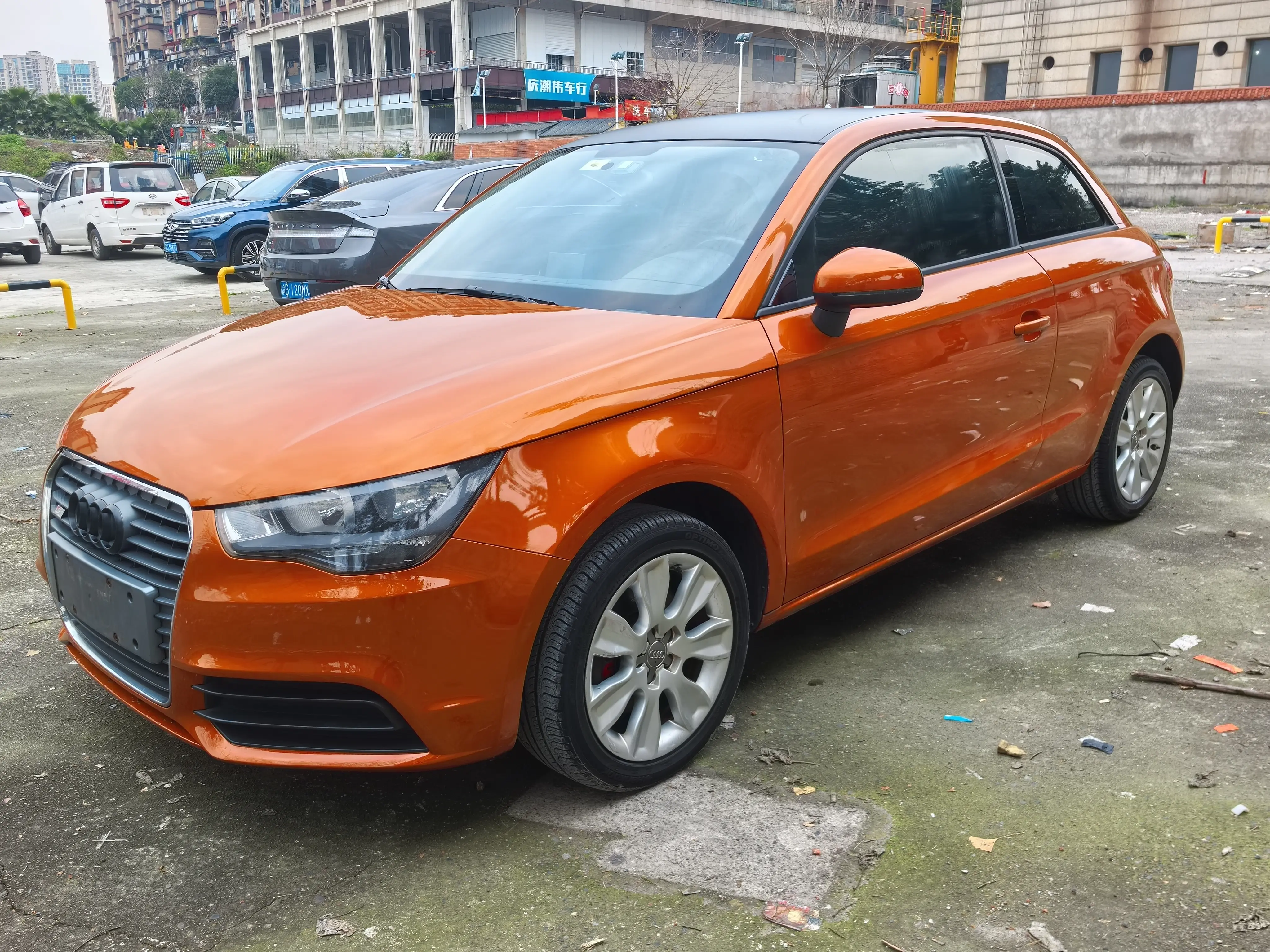 Audi A1  из Китая