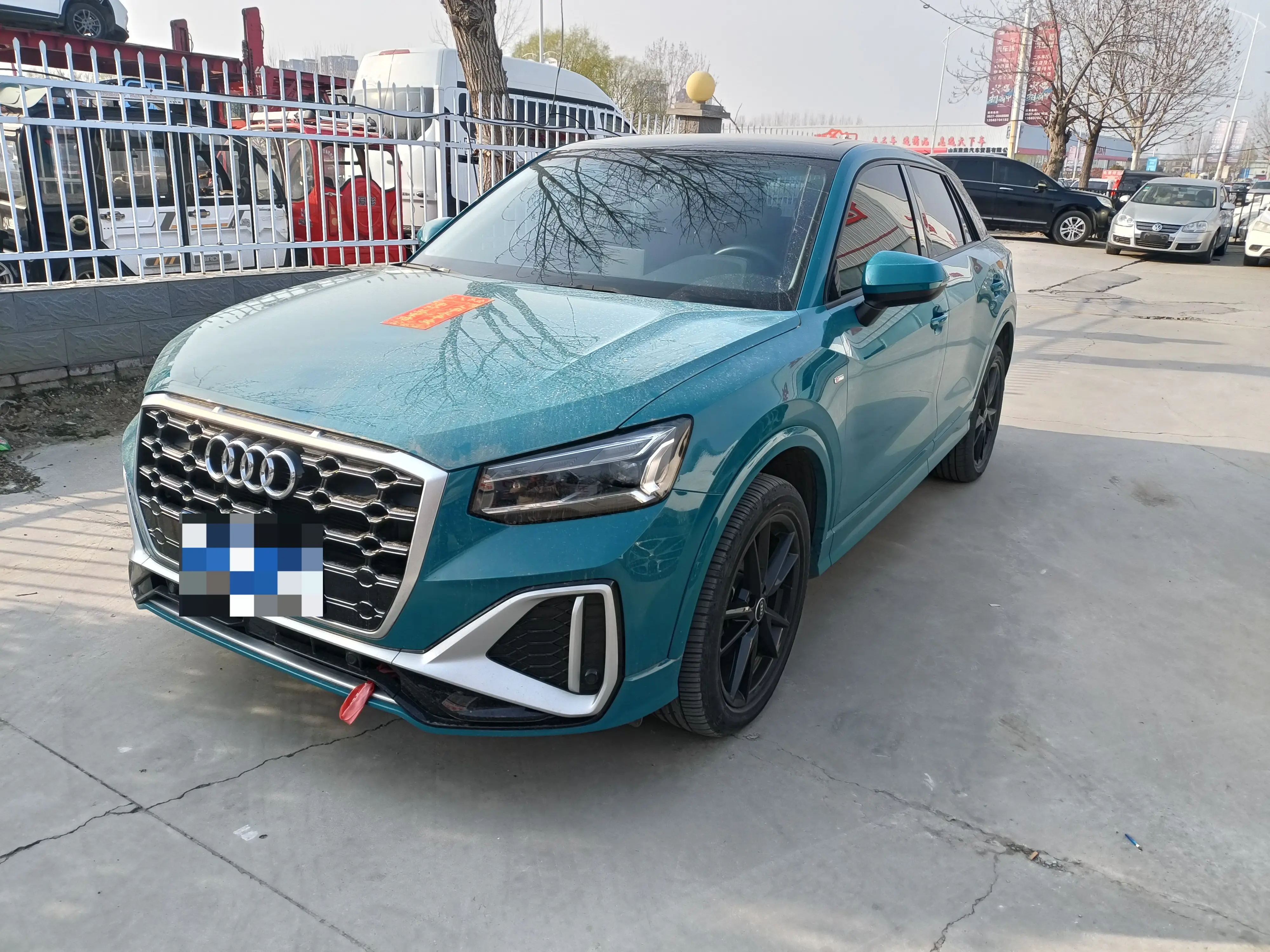Audi Q2L