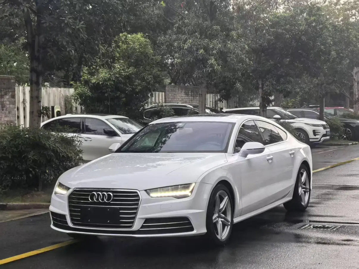 Audi A7  из Китая