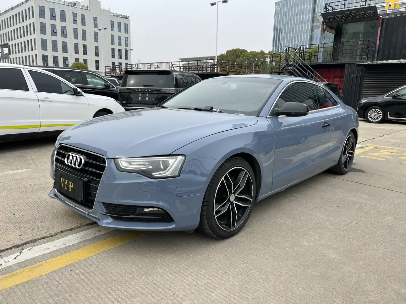 Audi A5  из Китая