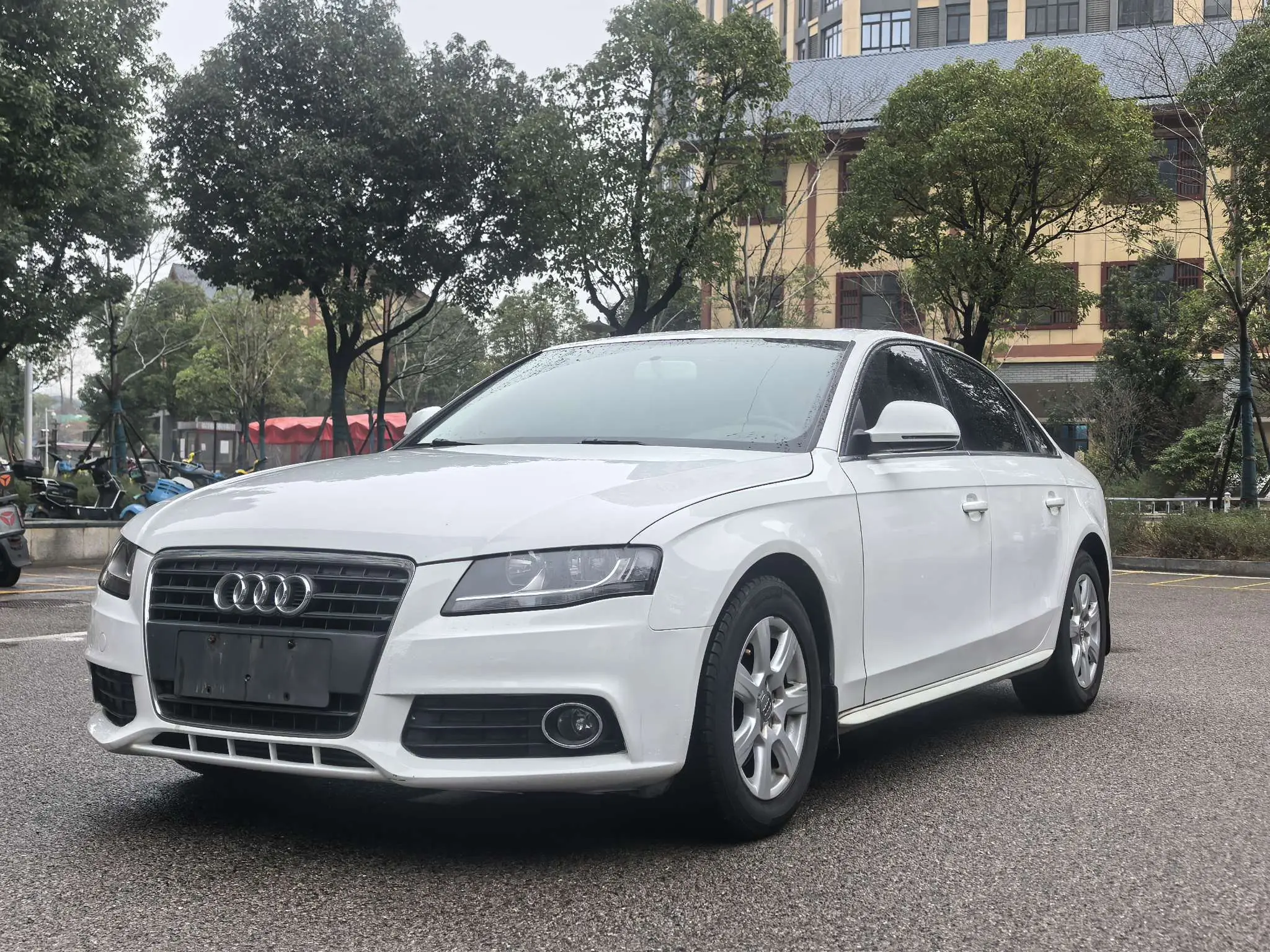 Audi A4L  из Китая