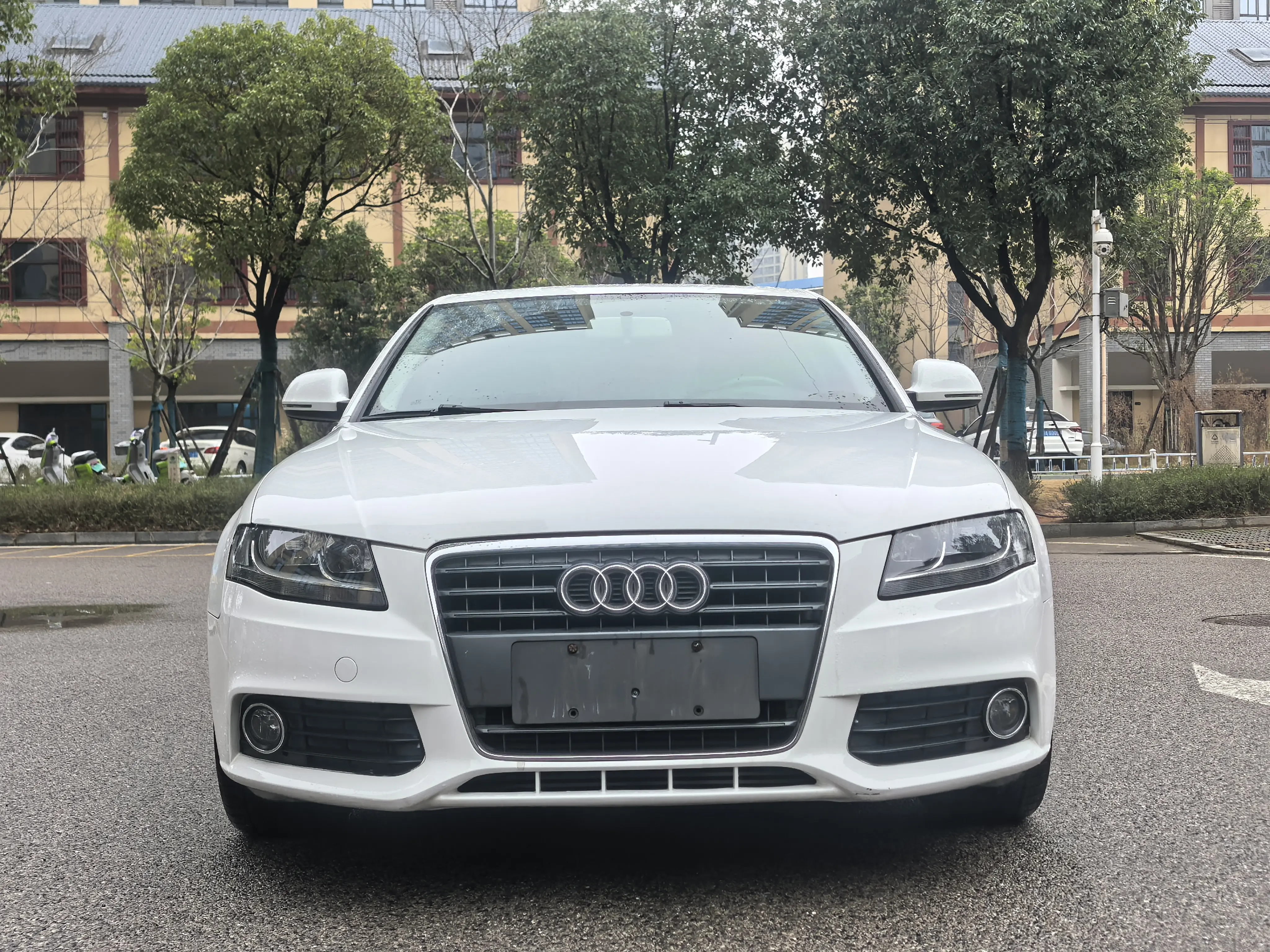 Audi A4L  из Китая