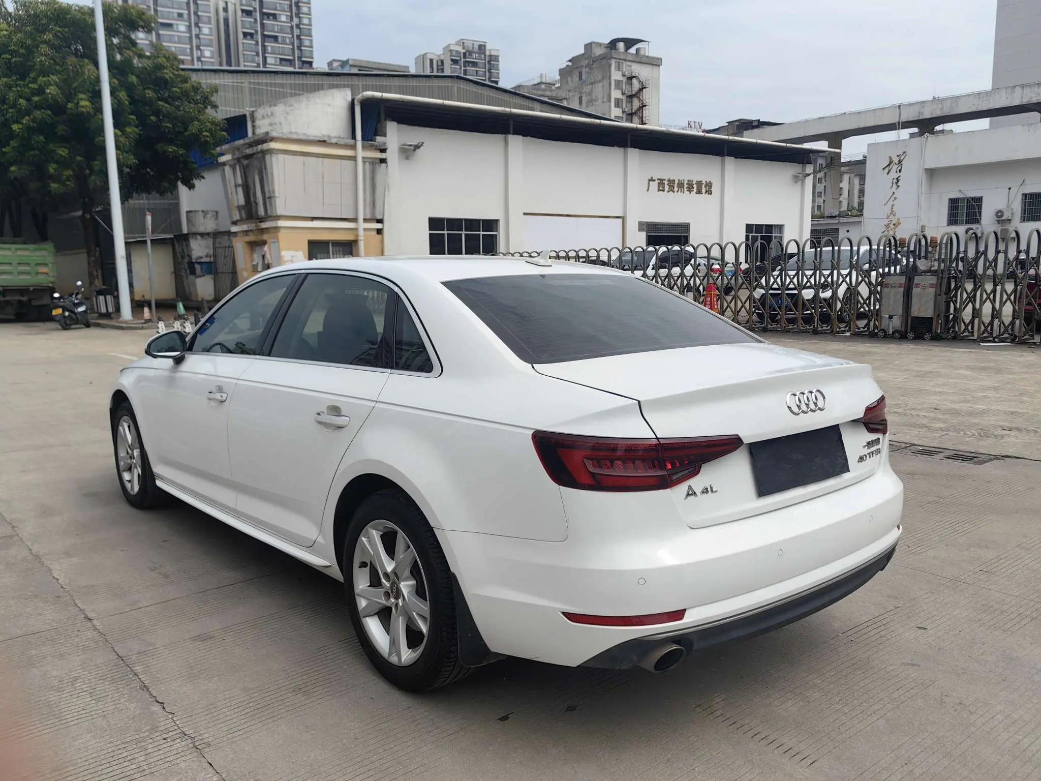 Audi A4L