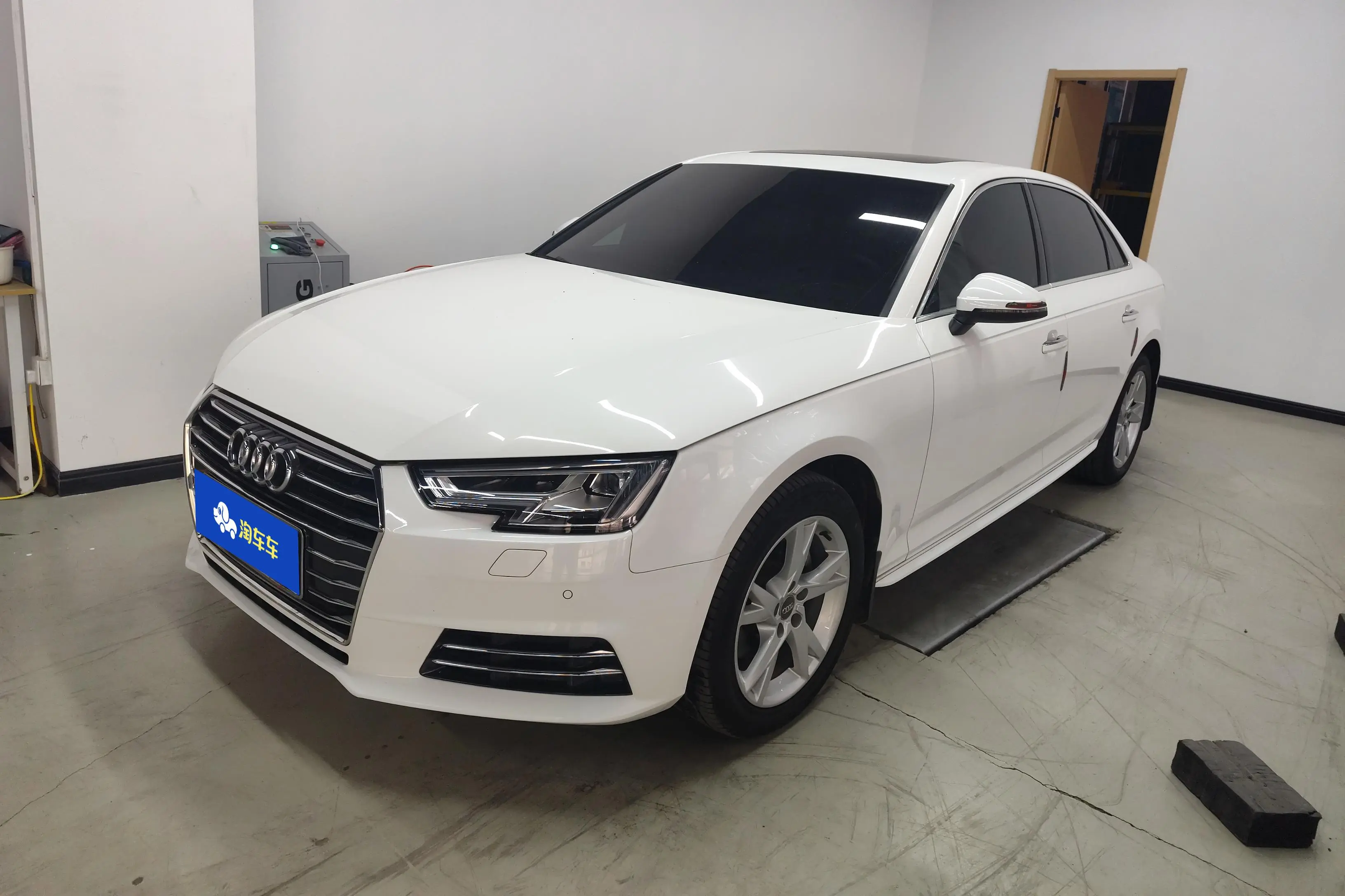 Audi A4L